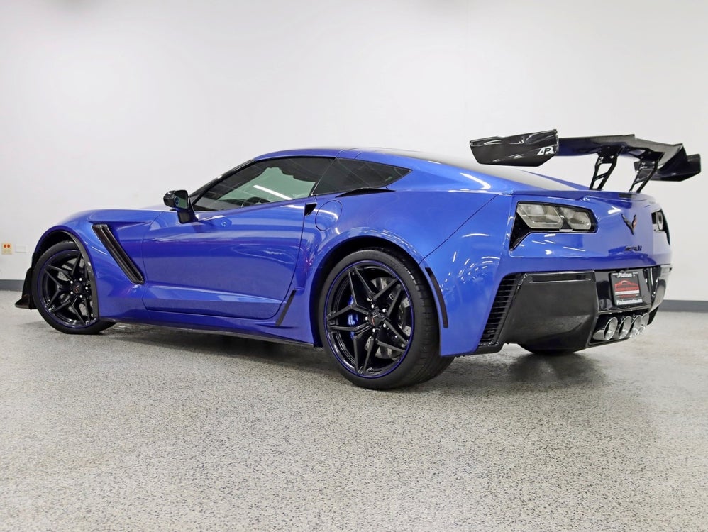 2019 Chevrolet Corvette ZR1 3ZR 1 Owner Rare 1of100 Produced Auto Track Performance Pkg Competition Seats in Hickery Hills, IL - Platinum Motorsports