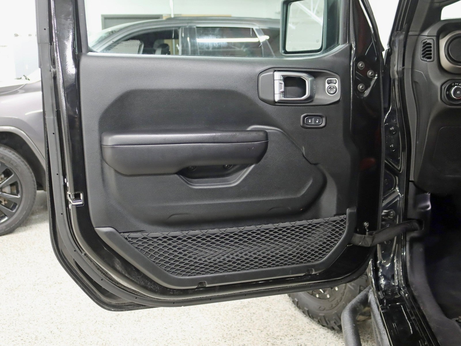 2019 Jeep Wrangler Unlimited Sport 1 Owner 46k Miles Auto Leather Hardtop Big wheels Loaded