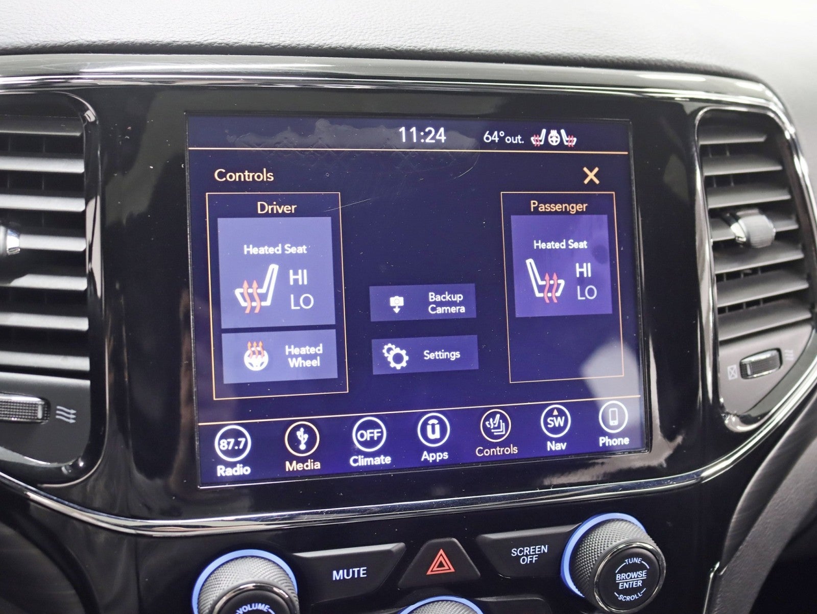 2019 Jeep Grand Cherokee Altitude 2 Owner Nav Back Up Camera Roof Leather Seats Loaded