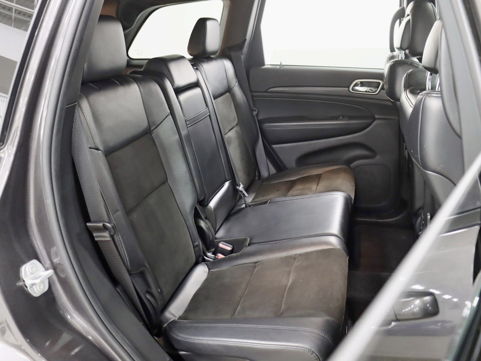 2019 Jeep Grand Cherokee Altitude 2 Owner Nav Back Up Camera Roof Leather Seats Loaded