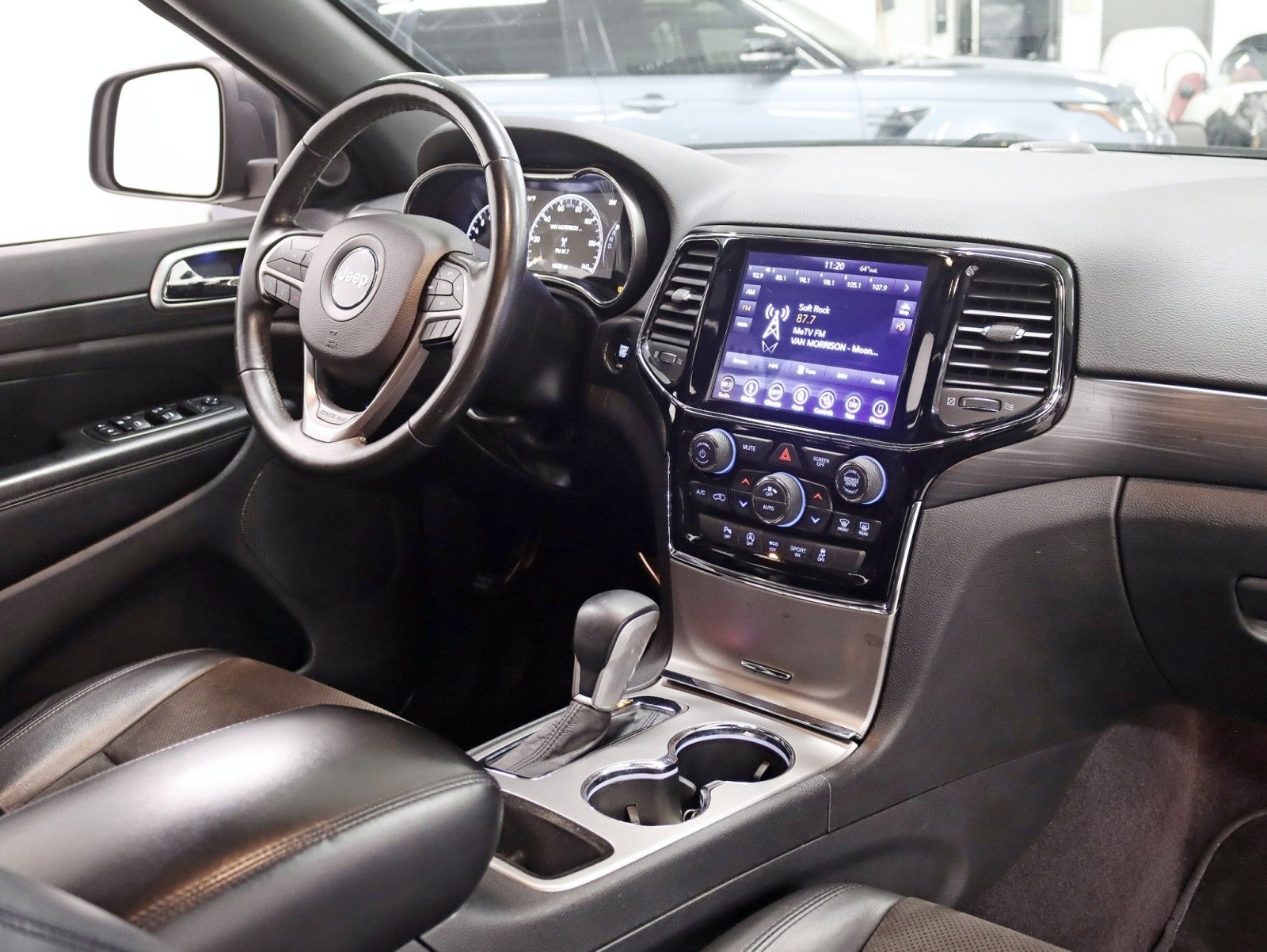 2019 Jeep Grand Cherokee Altitude 2 Owner Nav Back Up Camera Roof Leather Seats Loaded