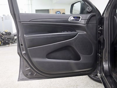 2019 Jeep Grand Cherokee Altitude 2 Owner Nav Back Up Camera Roof Leather Seats Loaded