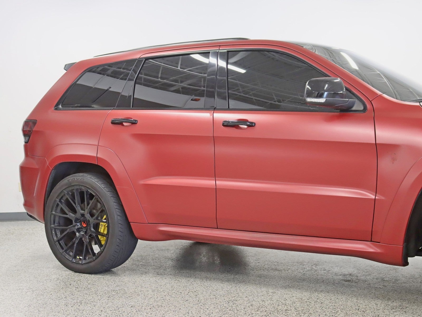 2021 Jeep Grand Cherokee Trackhawk 1 Owner Stage 1 Tune Wrapped Stars Forgiatos Leather Loaded