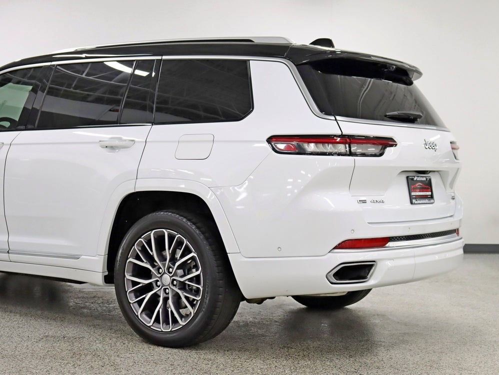2021 Jeep Grand Cherokee L Summit Reserve Advanced ProTech Group IV Luxury Tech Group V HUD Night Vision 3rd Row in Hickery Hills, IL - Platinum Motorsports
