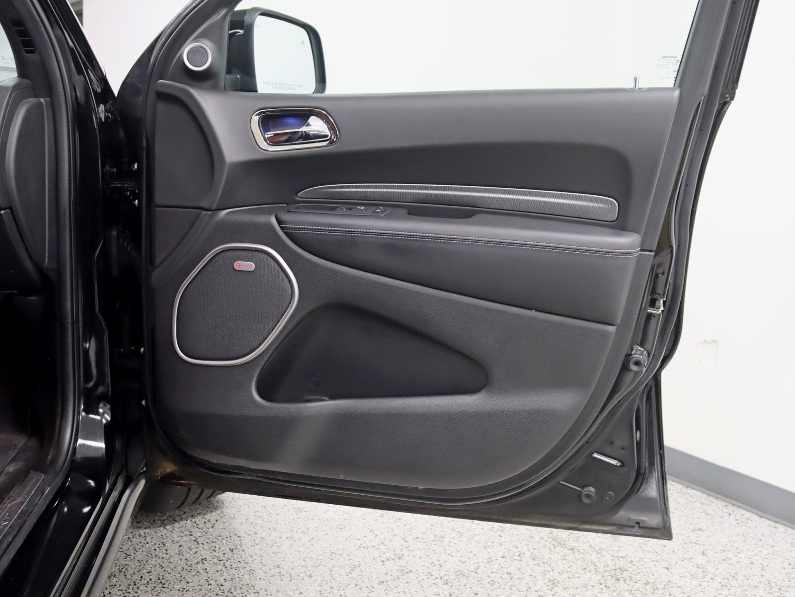 2018 Dodge Durango SRT 392 1 Owner Tech Pkg Roof Rear Entertainment Leather Buckets Loaded