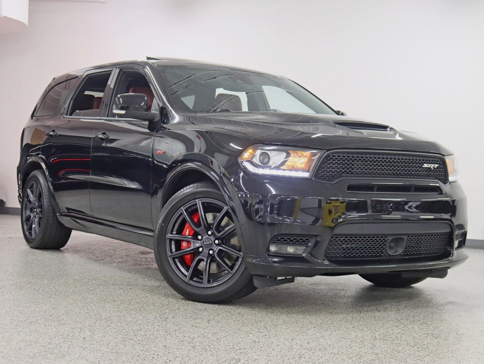 2018 Dodge Durango SRT 392 1 Owner Tech Pkg Roof Rear Entertainment Leather Buckets Loaded