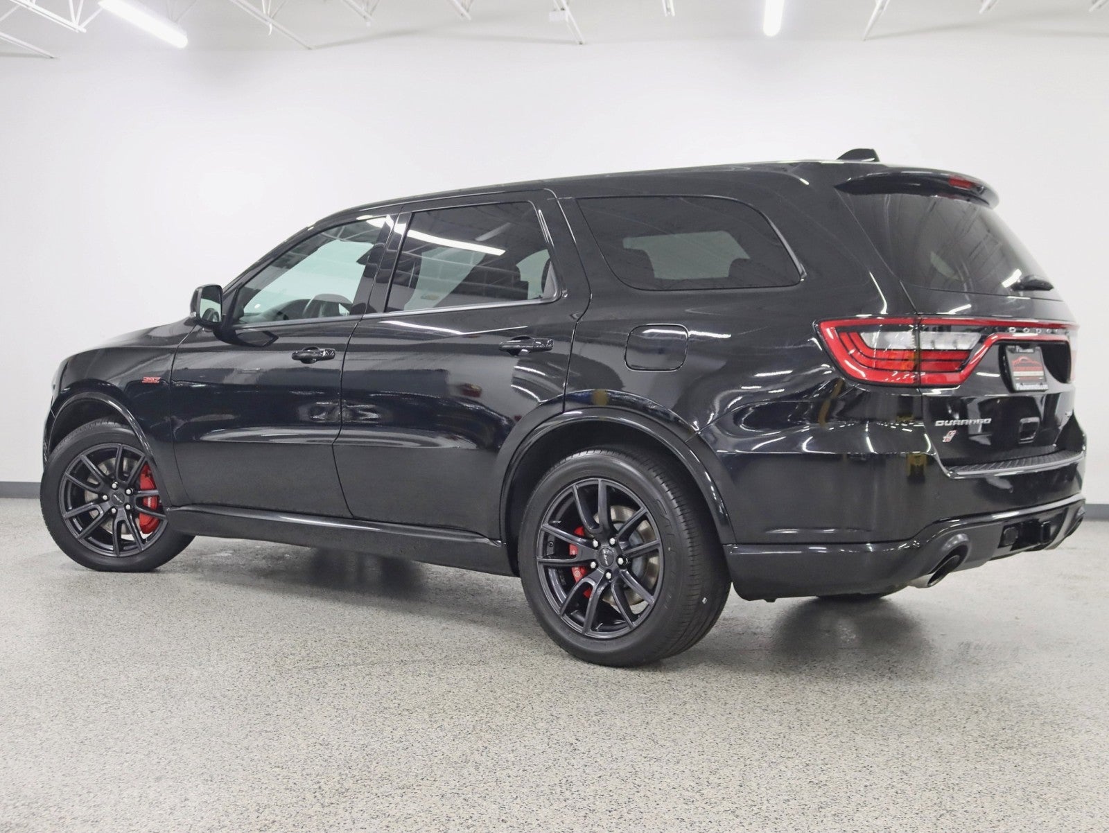 2018 Dodge Durango SRT 392 1 Owner Tech Pkg Roof Rear Entertainment Leather Buckets Loaded