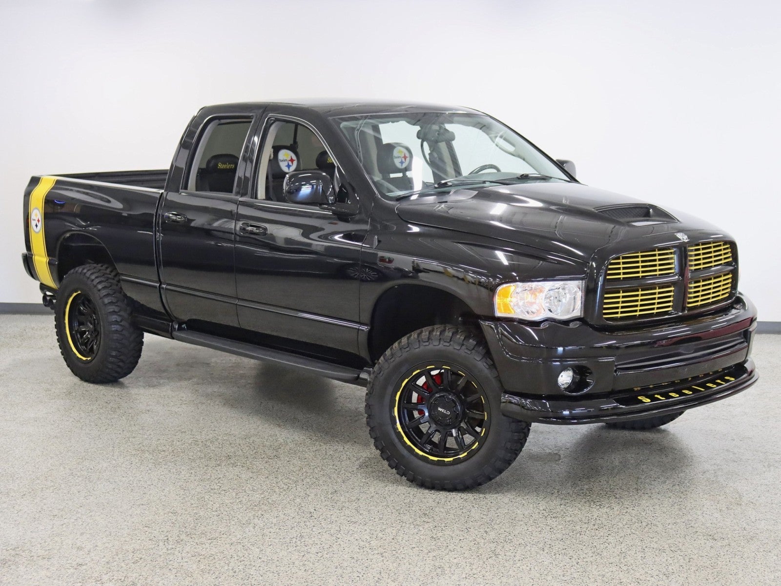 2005 Dodge Ram 1500 SLT Calling All Steeler Fans Fully Restored Celebrity Owned Custom Everything