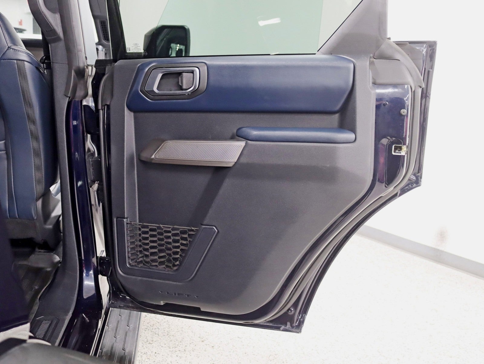 2021 Ford Bronco Outer Banks Sasquatch Pkg Leather Auto Nav Back Up camera Loaded