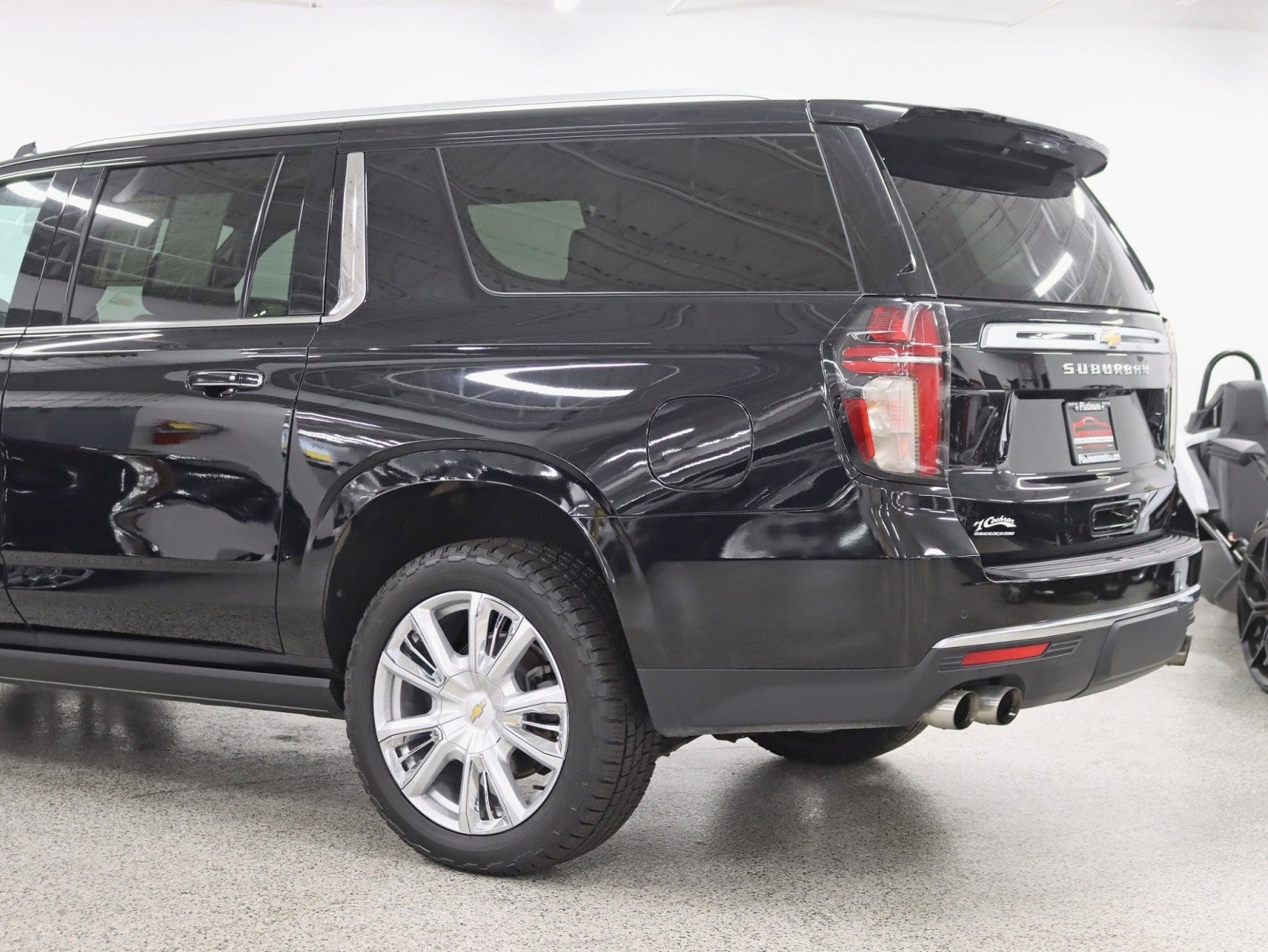 2021 Chevrolet Suburban High Country 1 Owner Premium Pkg Nav Back Up Camera Loaded