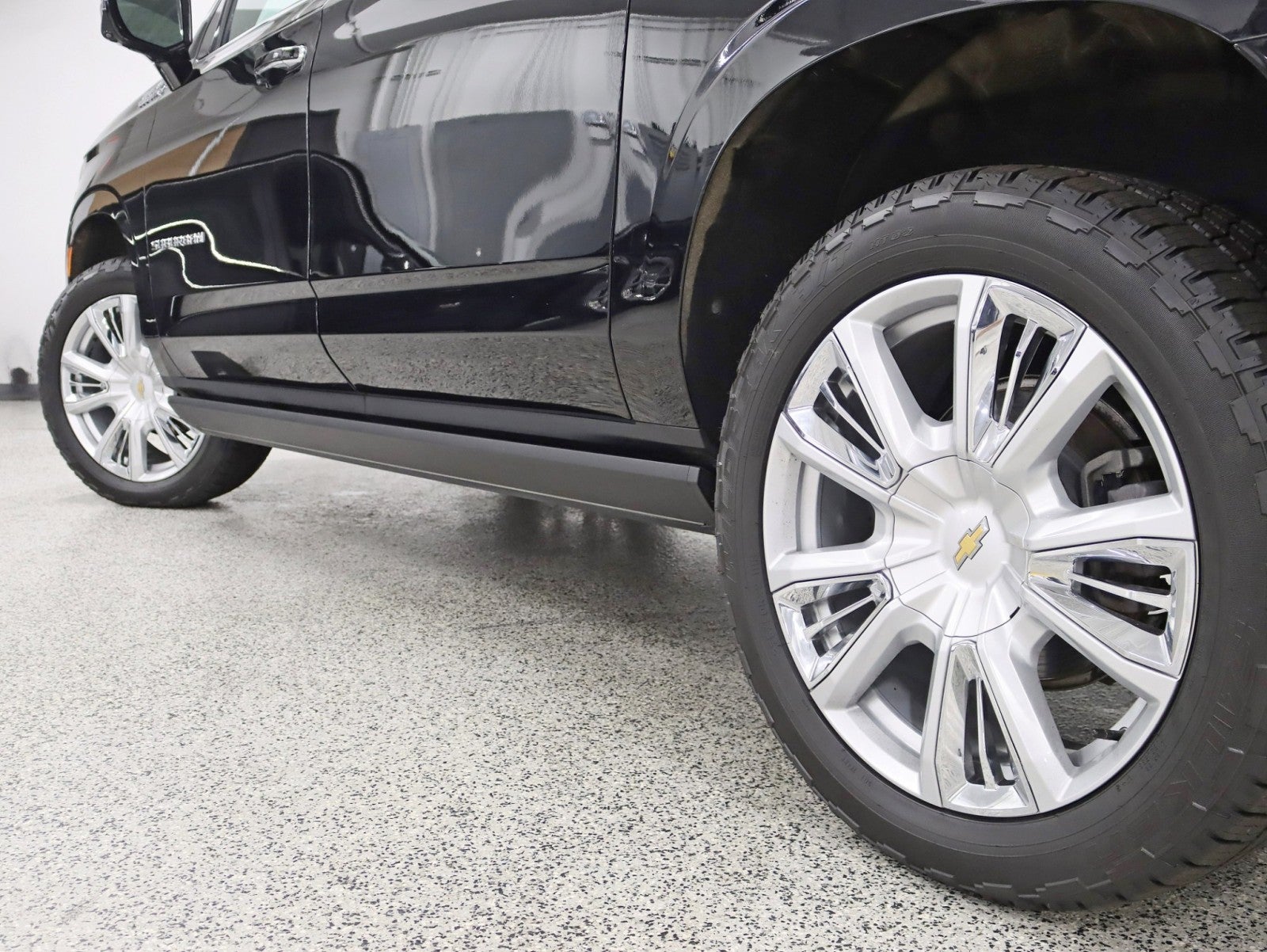 2021 Chevrolet Suburban High Country 1 Owner Premium Pkg Nav Back Up Camera Loaded