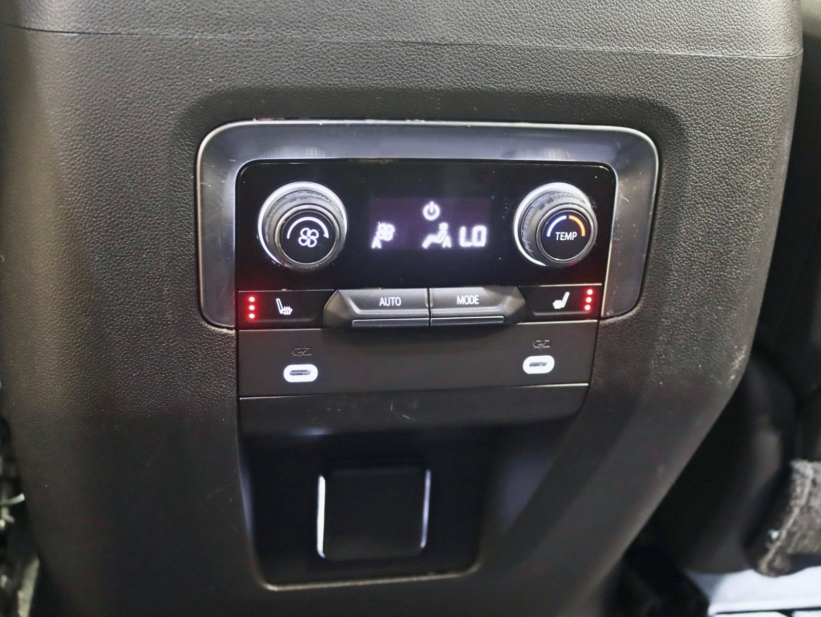 2021 Chevrolet Suburban High Country 1 Owner Premium Pkg Nav Back Up Camera Loaded