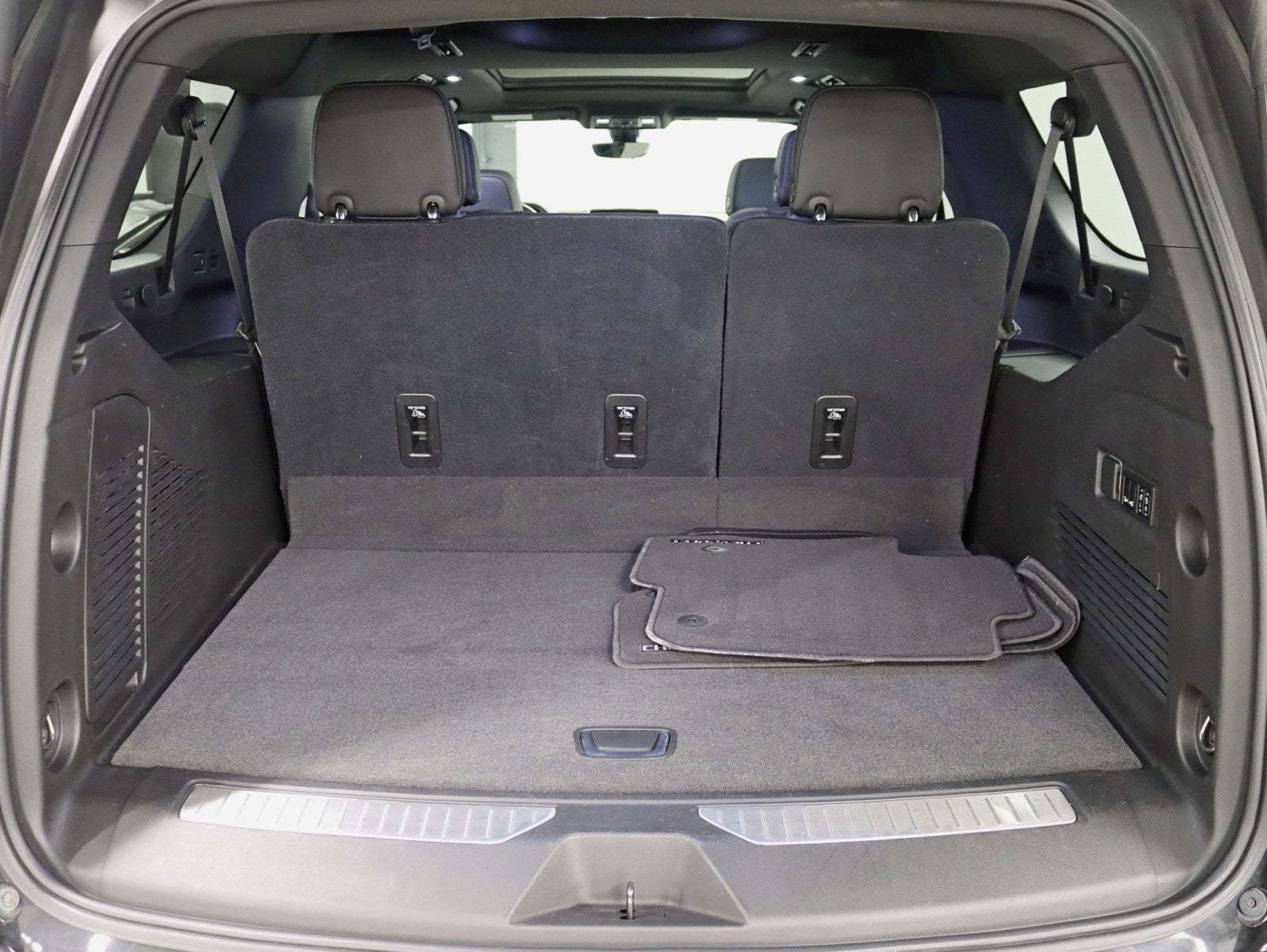 2021 Chevrolet Suburban High Country 1 Owner Premium Pkg Nav Back Up Camera Loaded