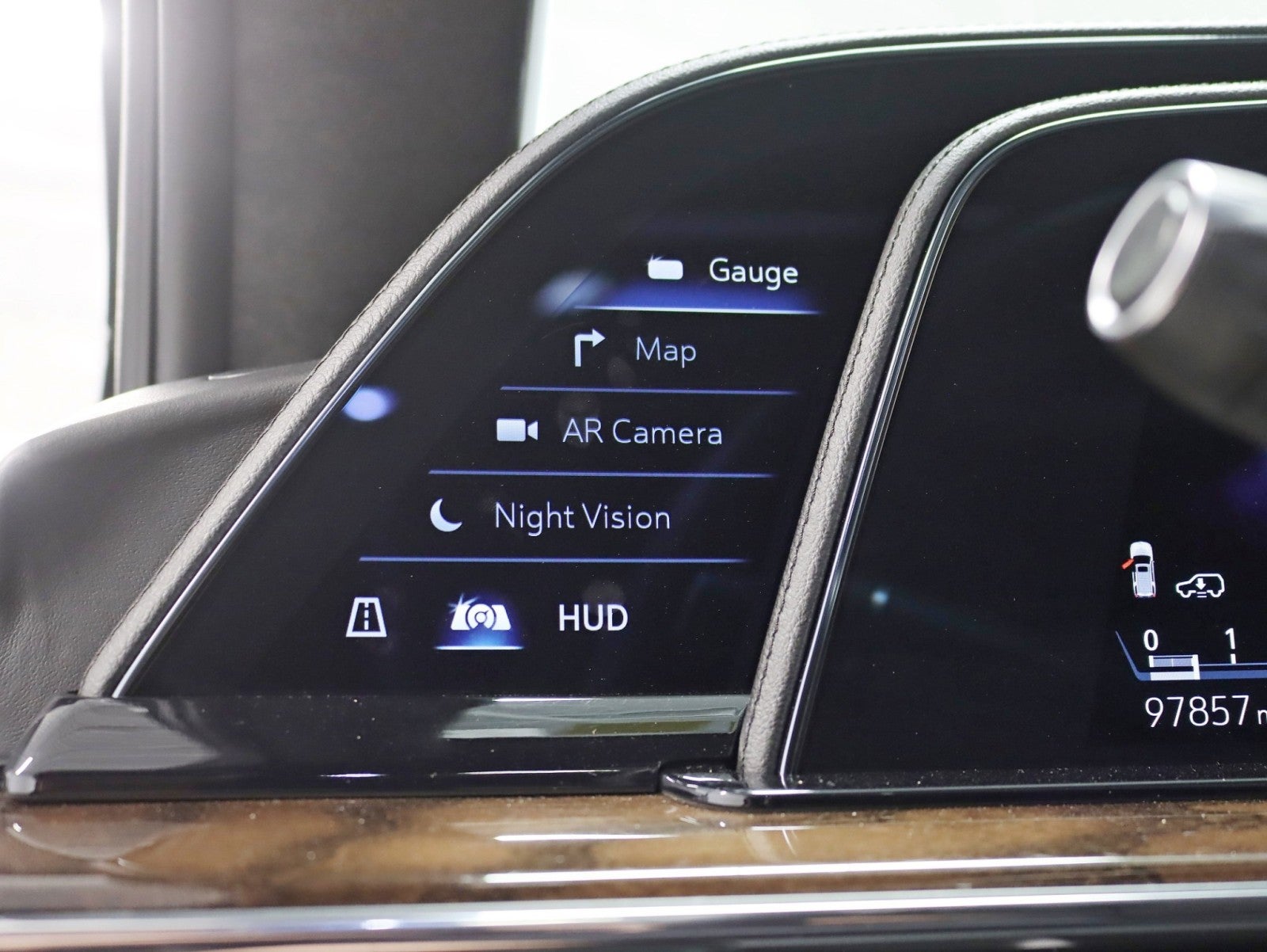 2023 Cadillac Escalade 4WD Sport Platinum 1 Owner Onyx Pkg Super Cruise Night Vision Power Boards MSRP Over $121k