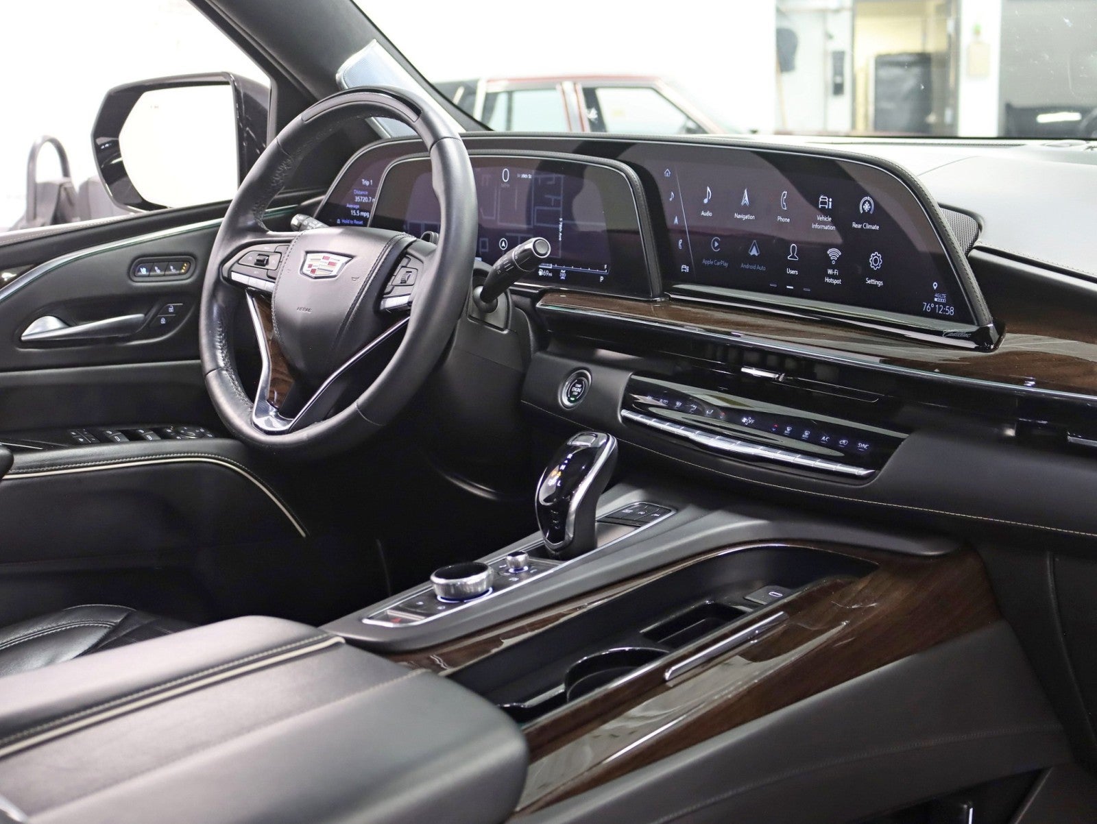 2023 Cadillac Escalade 4WD Sport Platinum 1 Owner Onyx Pkg Super Cruise Night Vision Power Boards MSRP Over $121k