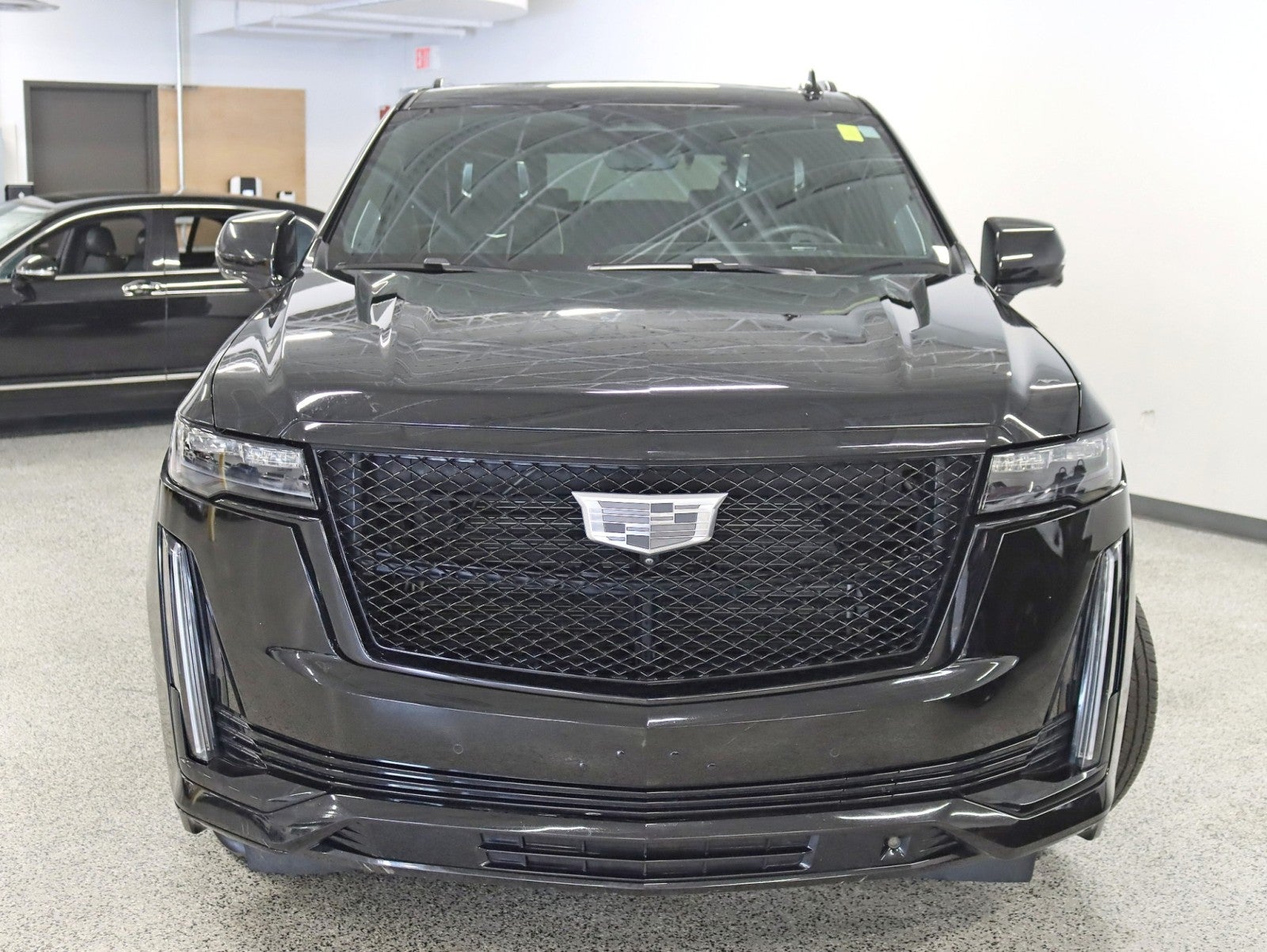 2023 Cadillac Escalade 4WD Sport Platinum 1 Owner Onyx Pkg Super Cruise Night Vision Power Boards MSRP Over $121k