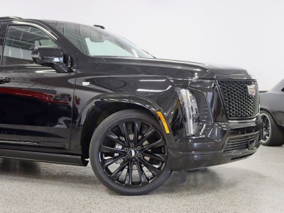 2025 Cadillac Escalade 4WD Sport Platinum 1 Owner Onyx Pkg Bucket seats Rear Entertainment Power Boards MSRP Over $127k Fully Loaded