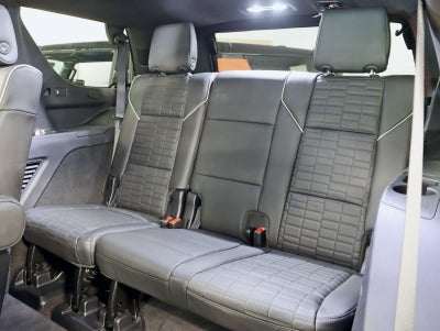 2025 Cadillac Escalade 4WD Sport Platinum 1 Owner Onyx Pkg Bucket seats Rear Entertainment Power Boards MSRP Over $127k Fully Loaded