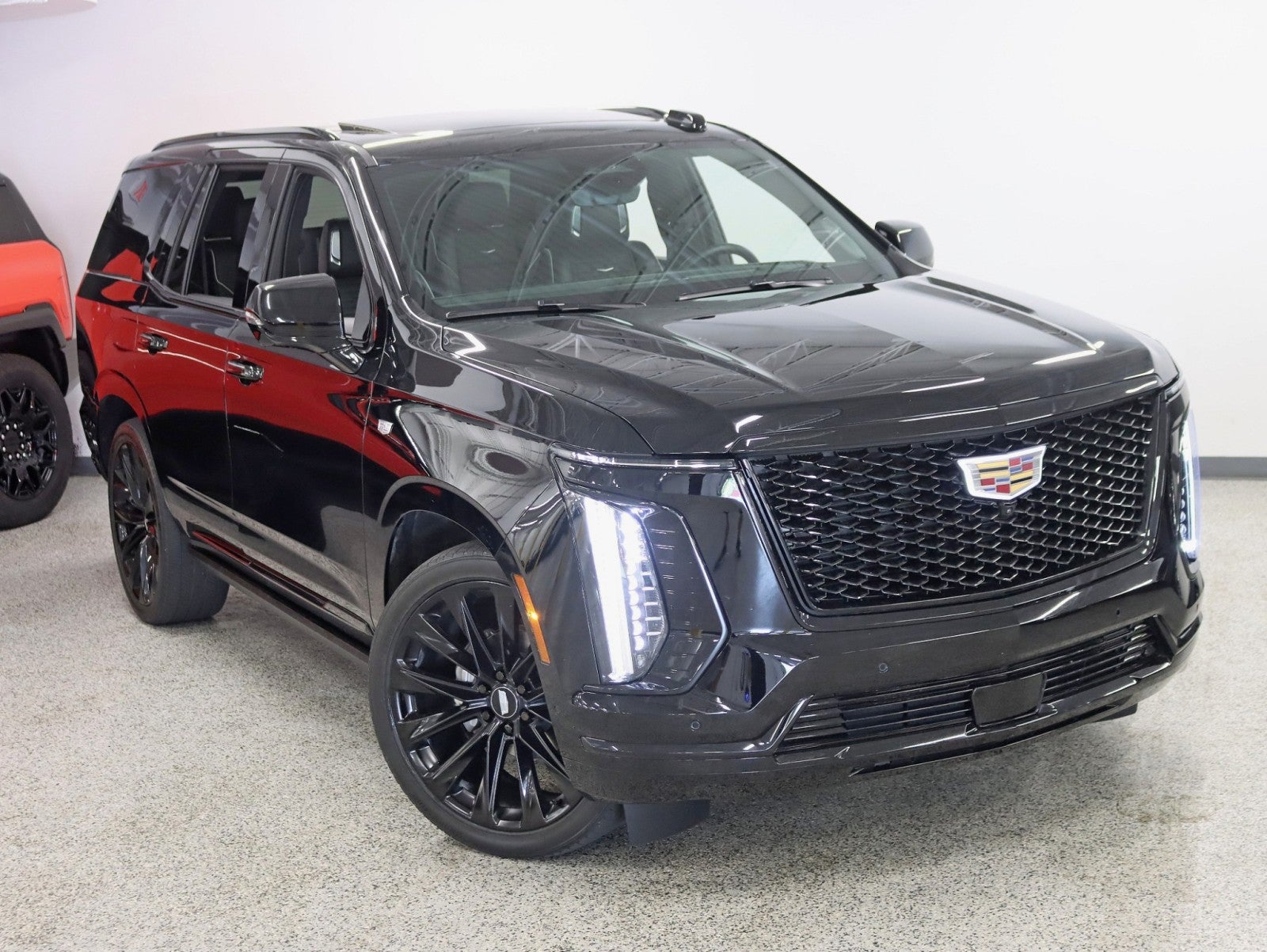 2025 Cadillac Escalade 4WD Sport Platinum 1 Owner Onyx Pkg Bucket seats Rear Entertainment Power Boards MSRP Over $127k Fully Loaded