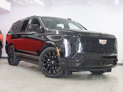 2025 Cadillac Escalade 4WD Sport Platinum 1 Owner Onyx Pkg Bucket seats Rear Entertainment Power Boards MSRP Over $127k Fully Loaded