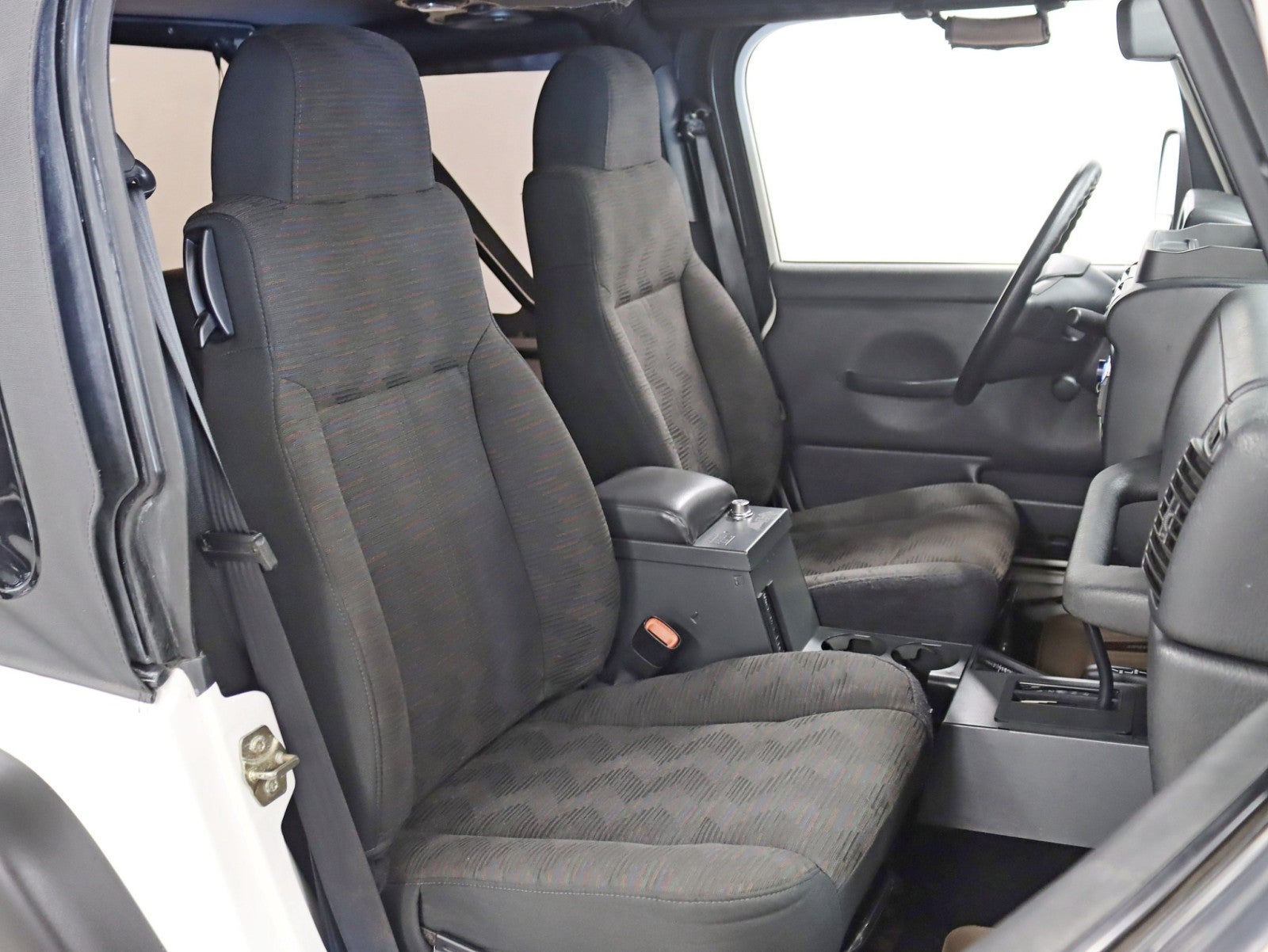 2004 Jeep Wrangler Sport Auto 4.0L Power Tech A/C Low Miles