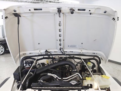 2004 Jeep Wrangler Sport Auto 4.0L Power Tech A/C Low Miles