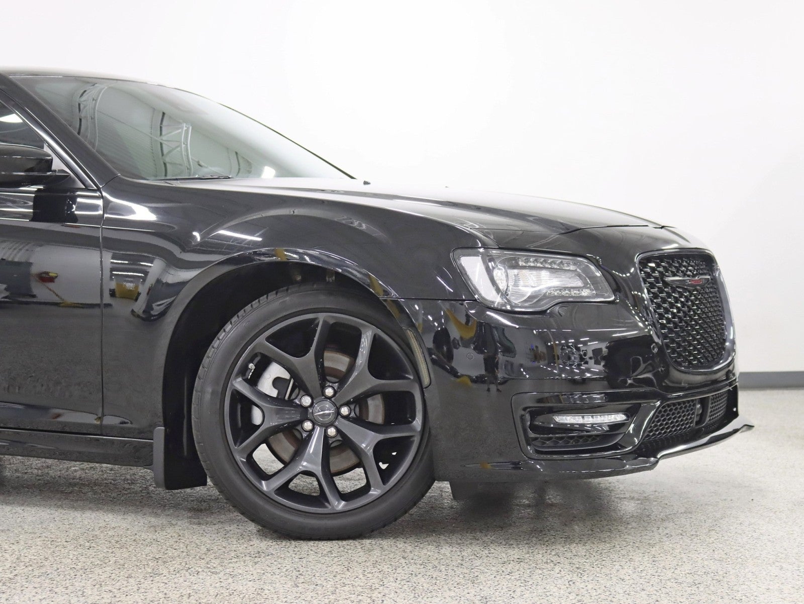 2022 Chrysler 300S Only 20k Miles Pro Charger Intake Carbon Steering Wheel Leather Fully Loaded