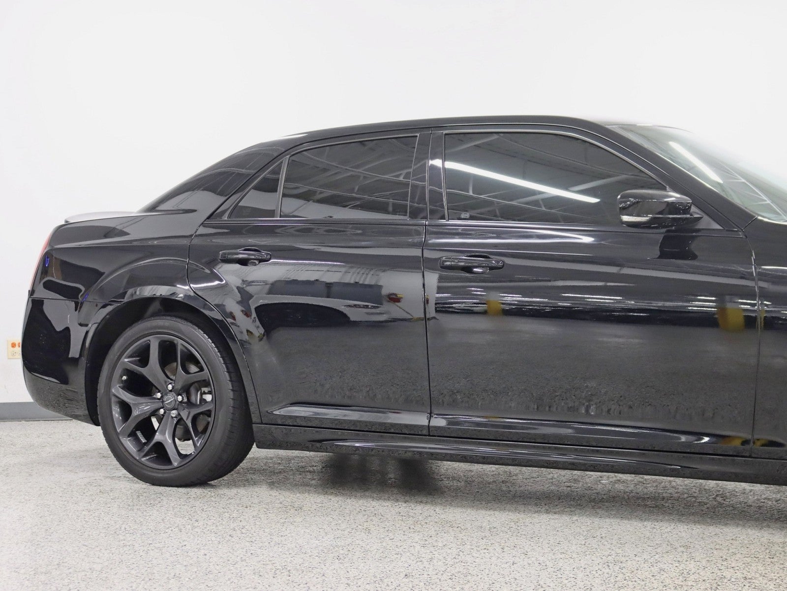 2022 Chrysler 300S Only 20k Miles Pro Charger Intake Carbon Steering Wheel Leather Fully Loaded