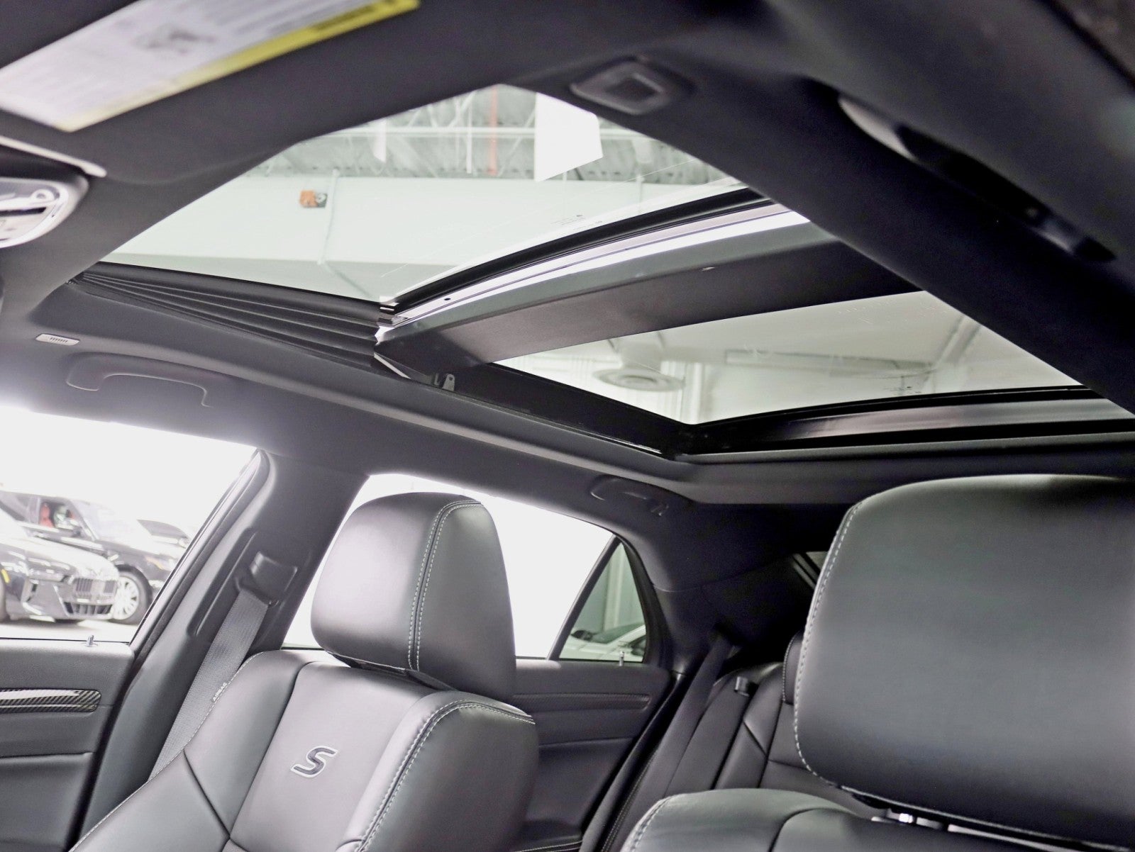 2022 Chrysler 300S Only 20k Miles Pro Charger Intake Carbon Steering Wheel Leather Fully Loaded
