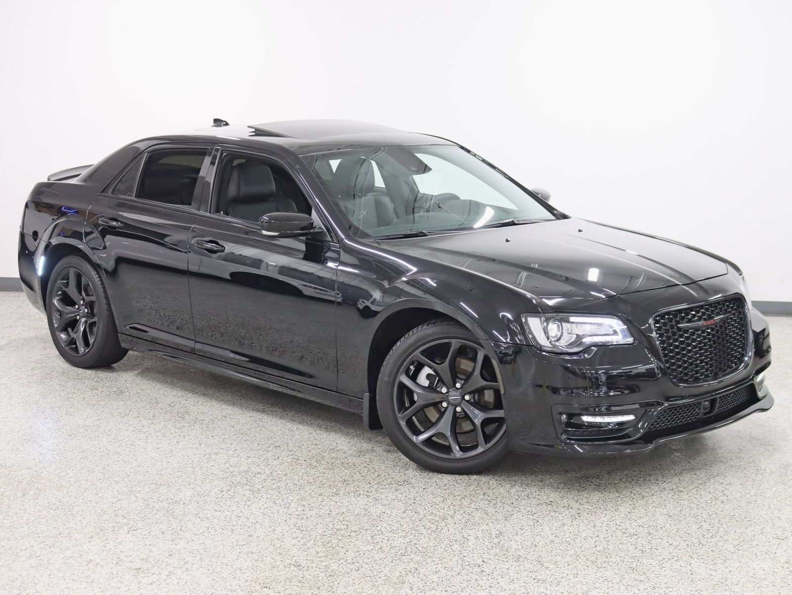 2022 Chrysler 300S Only 20k Miles Pro Charger Intake Carbon Steering Wheel Leather Fully Loaded