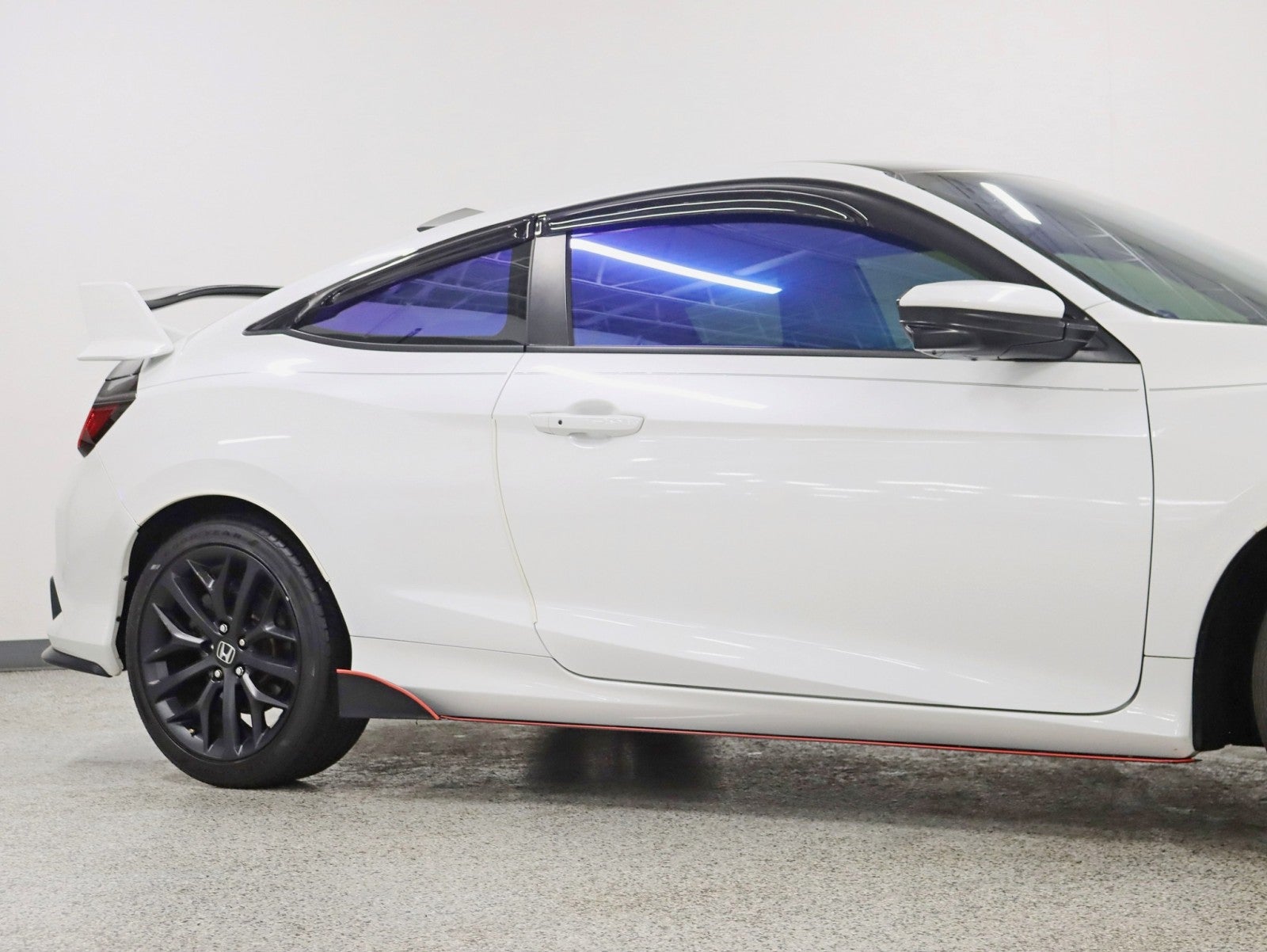 2020 Honda Civic Si Coupe Ground Effects Exhaust 6 speed Custom Seats Roof Back Up Camera Loaded