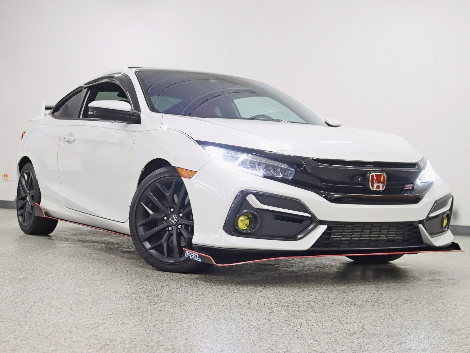 2020 Honda Civic Si Coupe Ground Effects Exhaust 6 speed Custom Seats Roof Back Up Camera Loaded