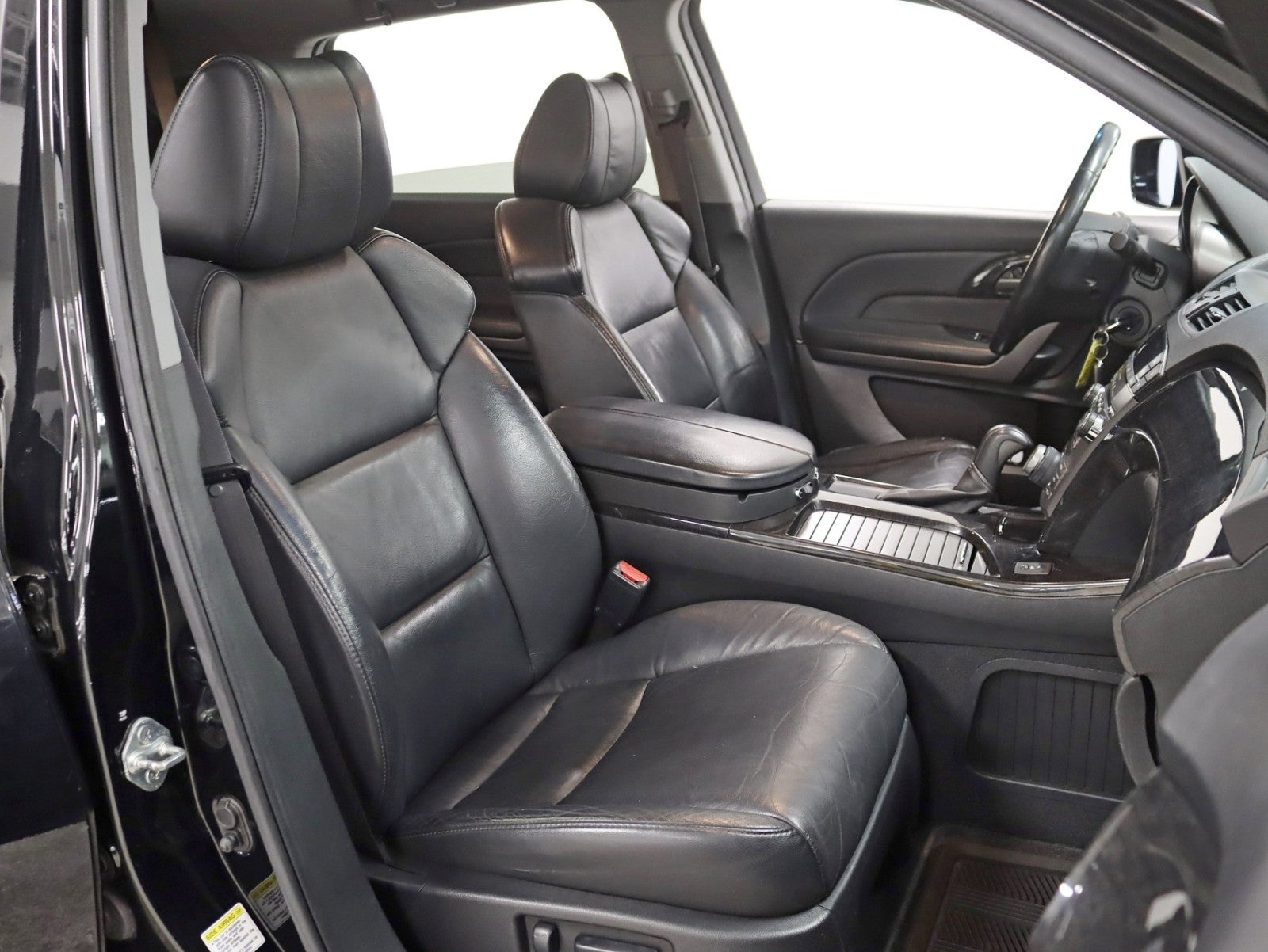 2009 Acura MDX Tech Pkg AWD Navi Rear Camera Rear TV Heated Seats