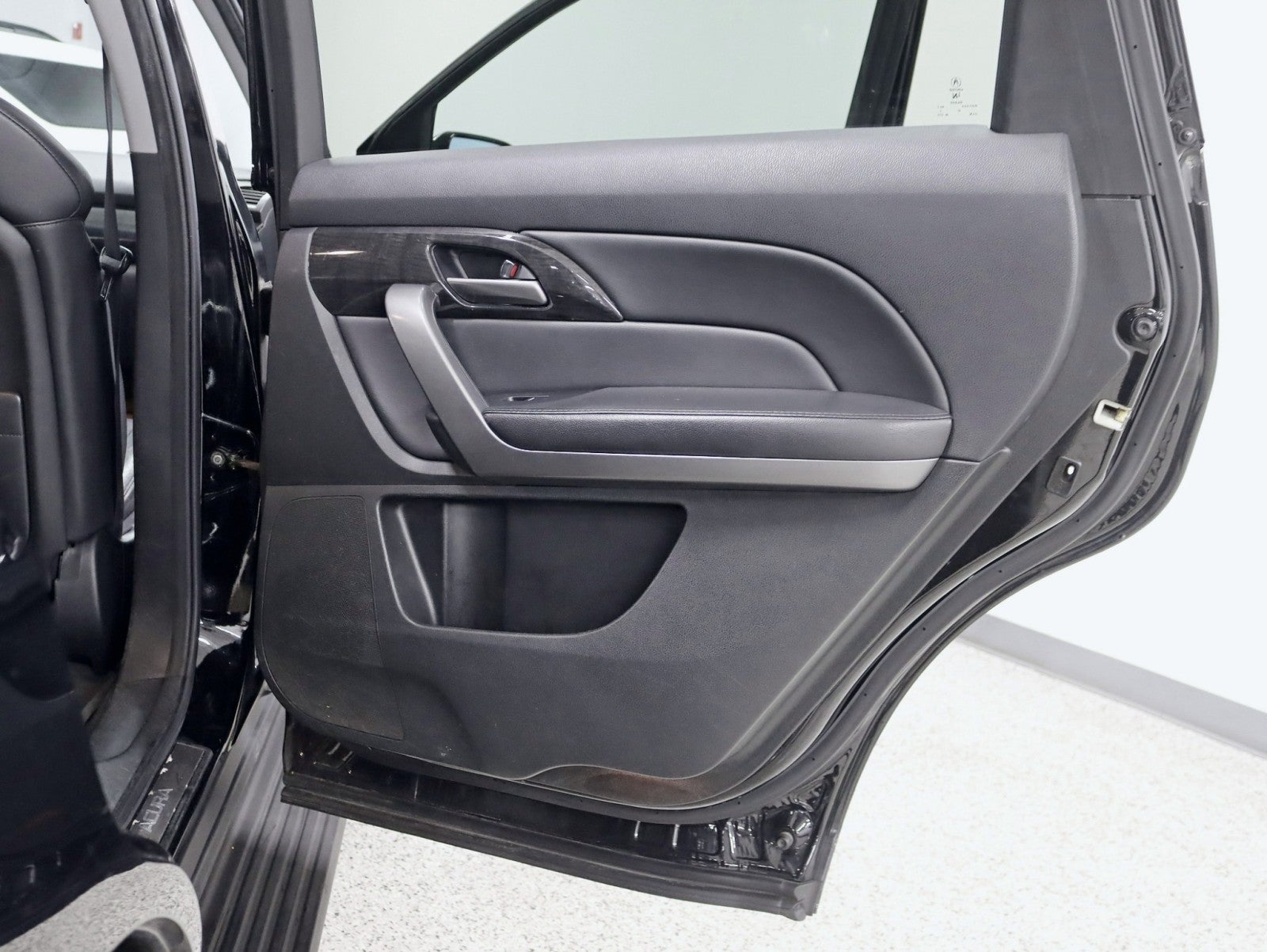 2009 Acura MDX Tech Pkg AWD Navi Rear Camera Rear TV Heated Seats