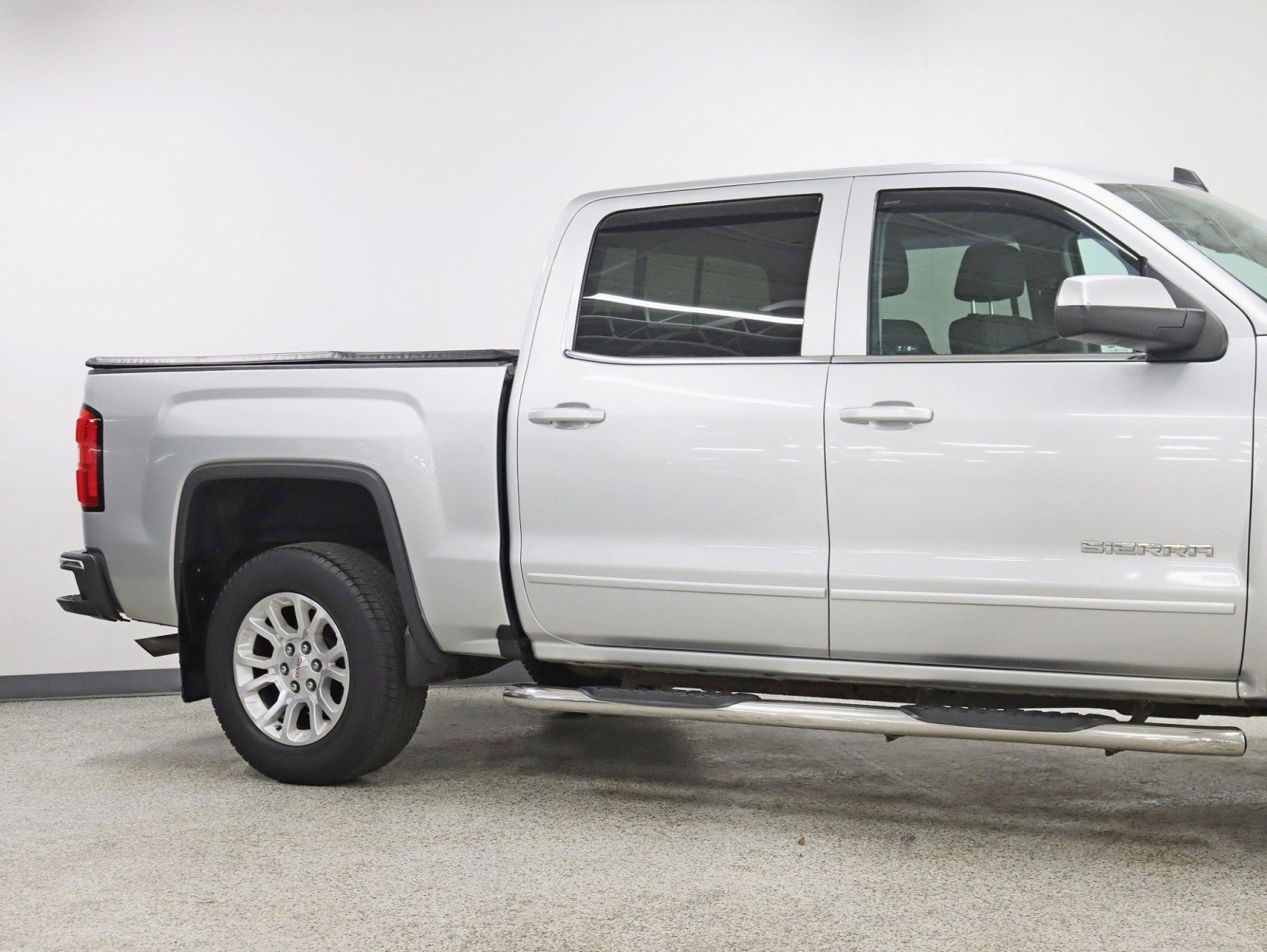 2016 GMC Sierra 1500 SLE 1Owner Crew Cab Z71 Pkg Convenience And Value Pkg Loaded