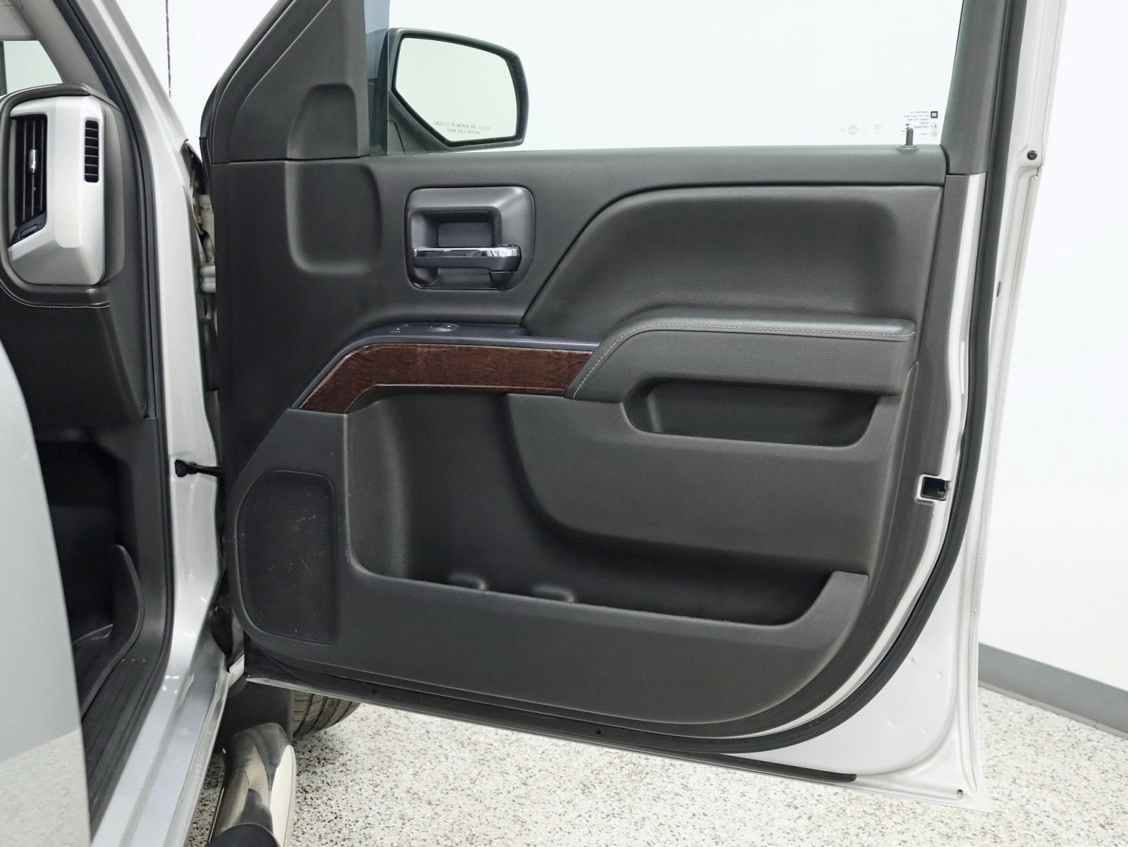 2016 GMC Sierra 1500 SLE 1Owner Crew Cab Z71 Pkg Convenience And Value Pkg Loaded