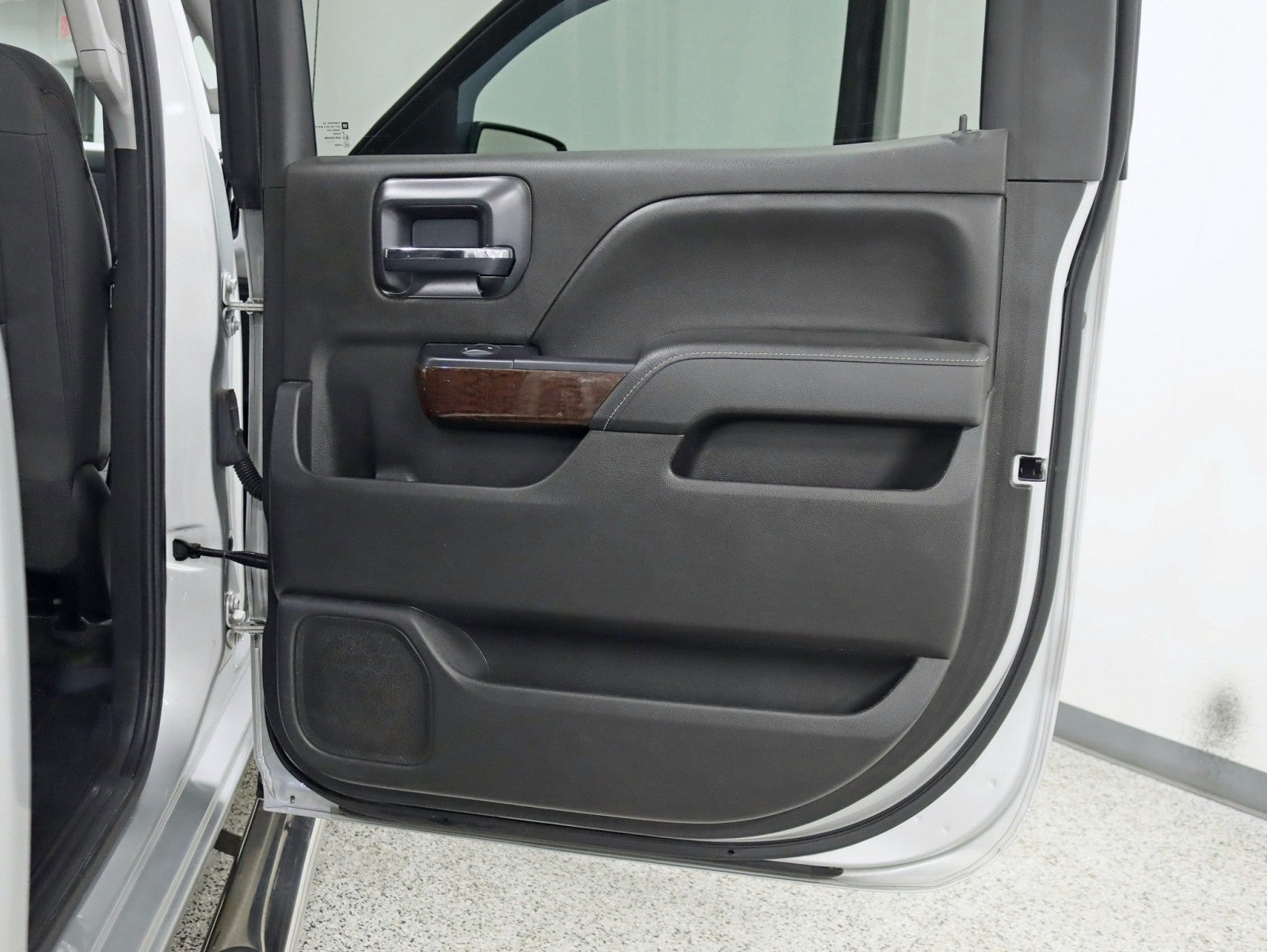 2016 GMC Sierra 1500 SLE 1Owner Crew Cab Z71 Pkg Convenience And Value Pkg Loaded