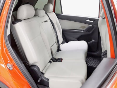 2018 Volkswagen Tiguan SE 7-Passenger Rear Camera Pano Roof
