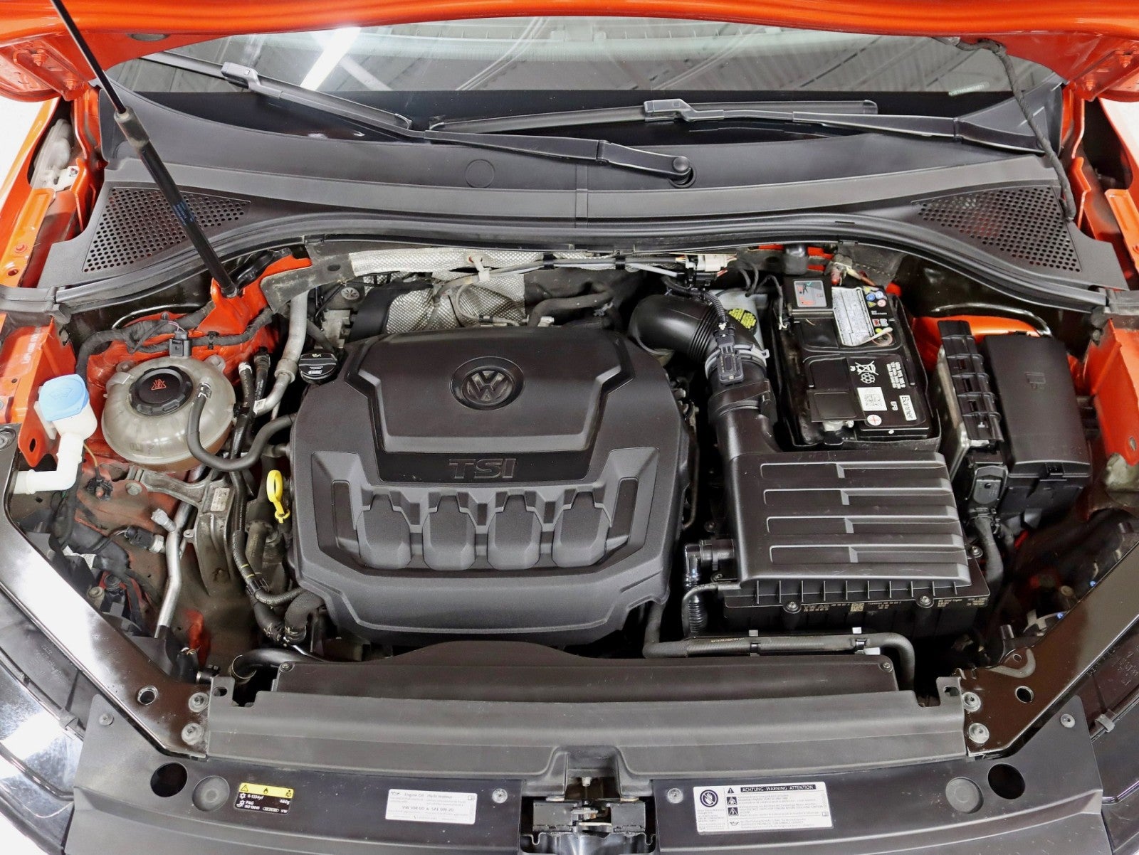 2018 Volkswagen Tiguan SE 7-Passenger Rear Camera Pano Roof