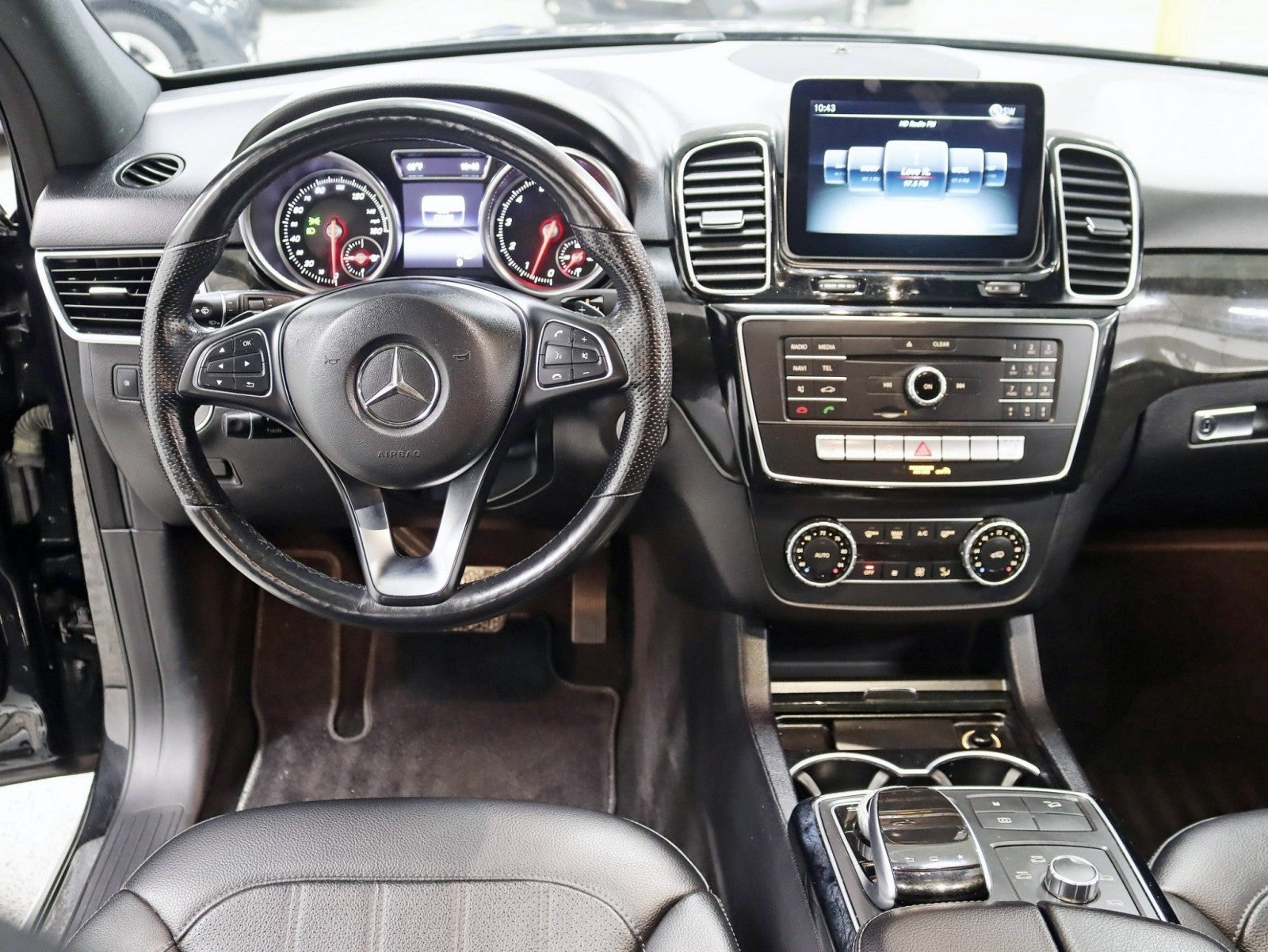 2016 Mercedes-Benz GLE 4MATIC® 2 Owner Premium Pkg Lane Tracking Pkg Nav Roof