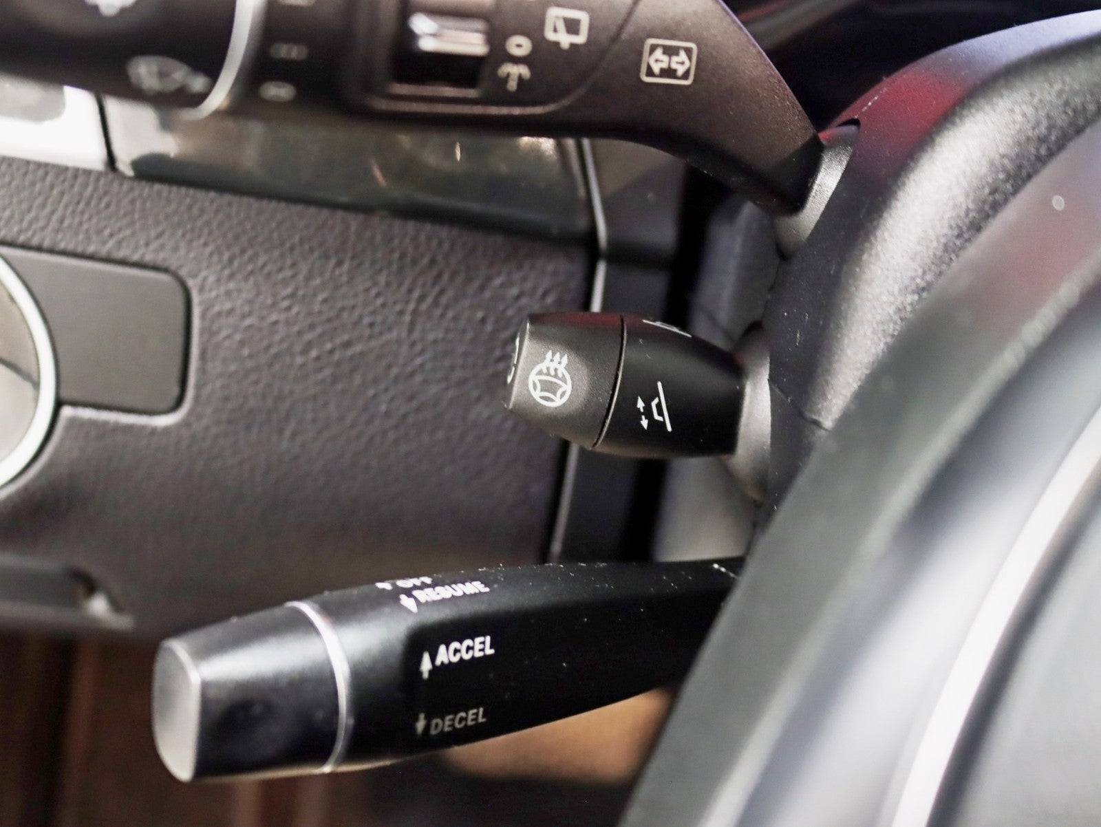 2016 Mercedes-Benz GLE 4MATIC® 2 Owner Premium Pkg Lane Tracking Pkg Nav Roof