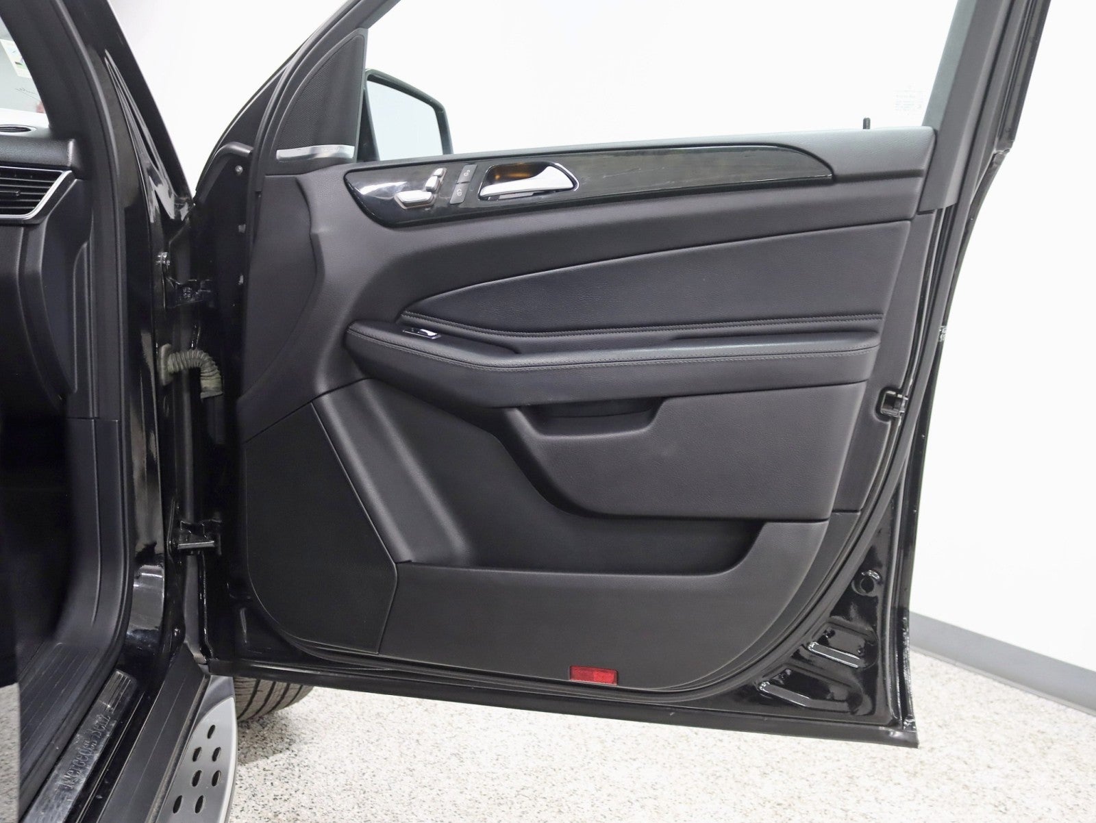 2016 Mercedes-Benz GLE 4MATIC® 2 Owner Premium Pkg Lane Tracking Pkg Nav Roof