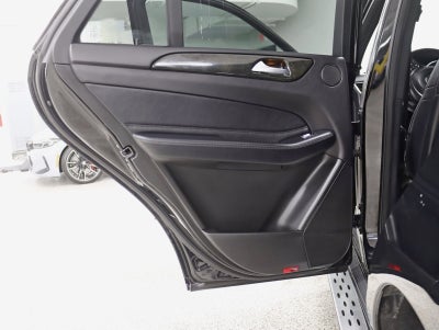 2016 Mercedes-Benz GLE 4MATIC® 2 Owner Premium Pkg Lane Tracking Pkg Nav Roof