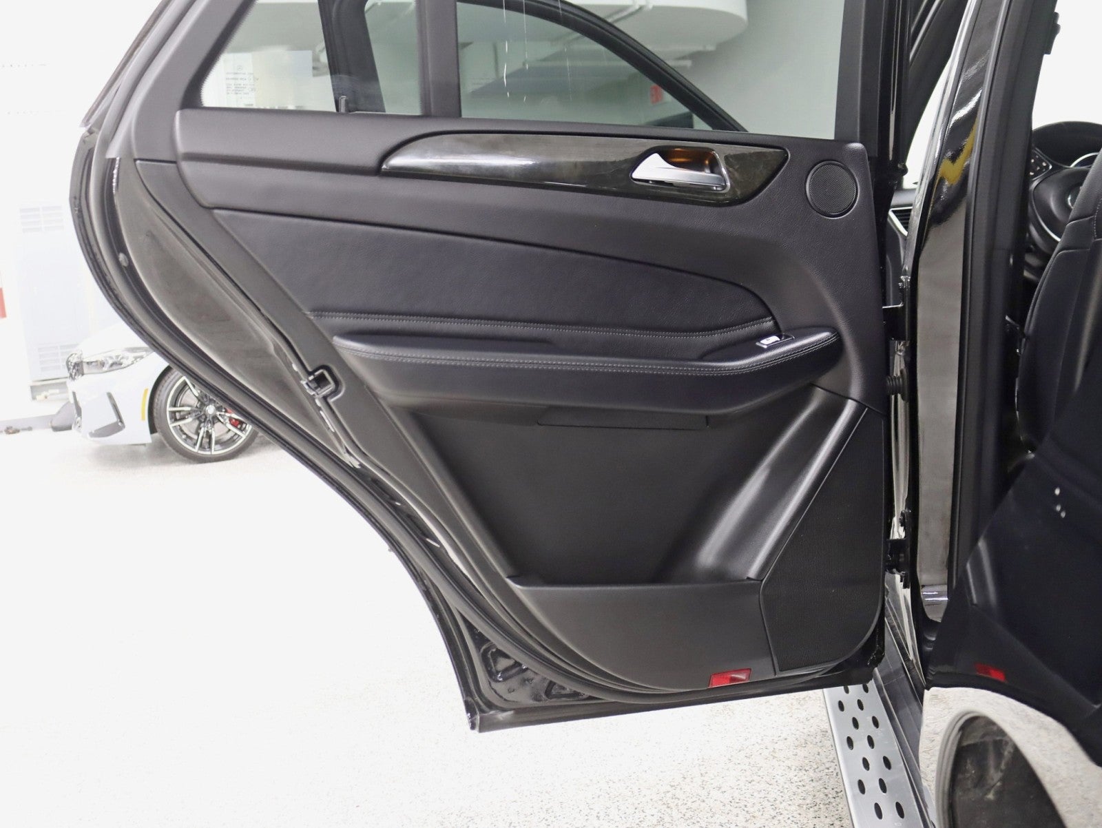 2016 Mercedes-Benz GLE 4MATIC® 2 Owner Premium Pkg Lane Tracking Pkg Nav Roof