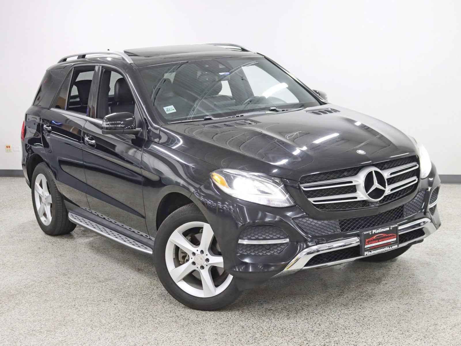 2016 Mercedes-Benz GLE 4MATIC® 2 Owner Premium Pkg Lane Tracking Pkg Nav Roof