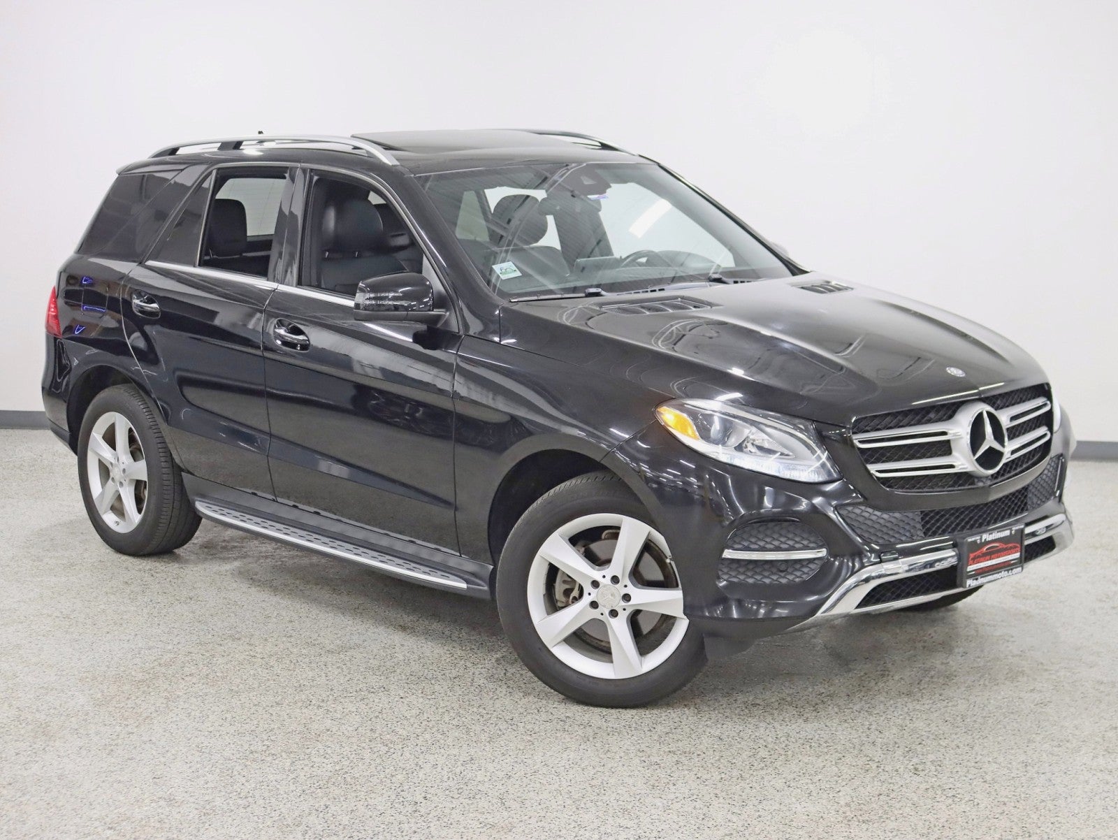 2016 Mercedes-Benz GLE 4MATIC® 2 Owner Premium Pkg Lane Tracking Pkg Nav Roof