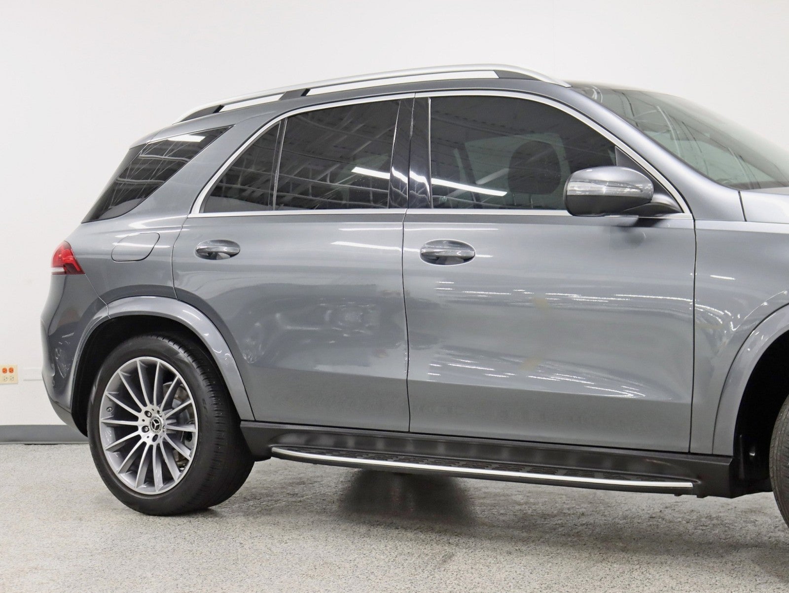 2021 Mercedes-Benz GLE 350 4MATIC® 2 Owner AMG® Line Premium Pkg Pano Running Boards Loaded