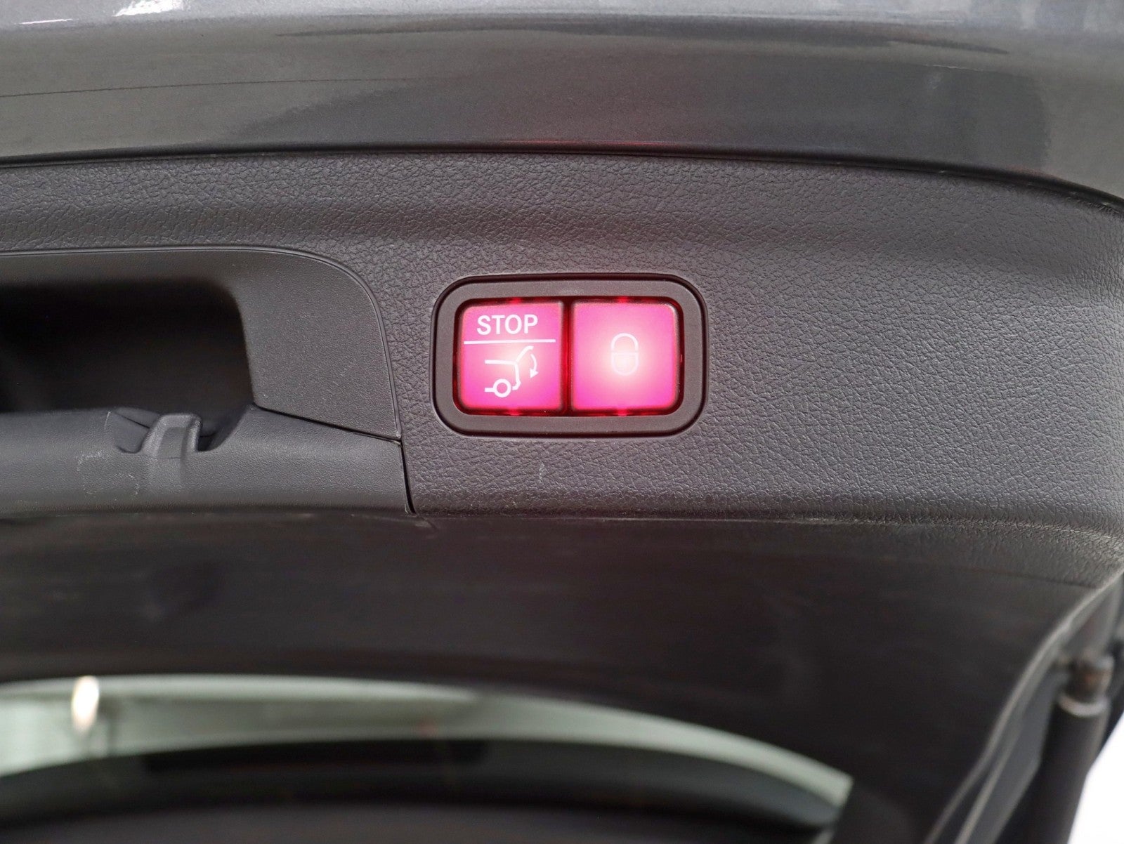 2021 Mercedes-Benz GLE 350 4MATIC® 2 Owner AMG® Line Premium Pkg Pano Running Boards Loaded