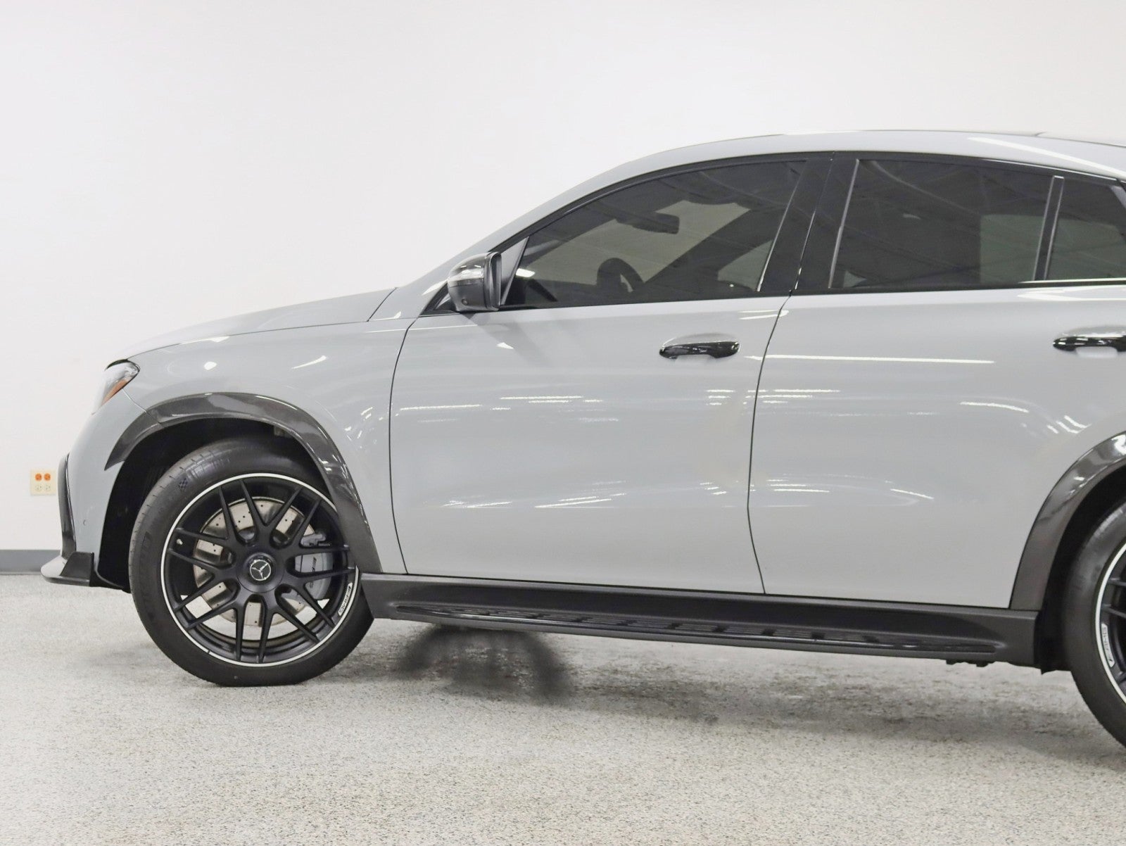 2024 Mercedes-Benz AMG® GLE 53 1 Owner Carbon Bodykit AMG® Night Pkg Soft Close MSRP over $104k Plus Bodykit Loaded