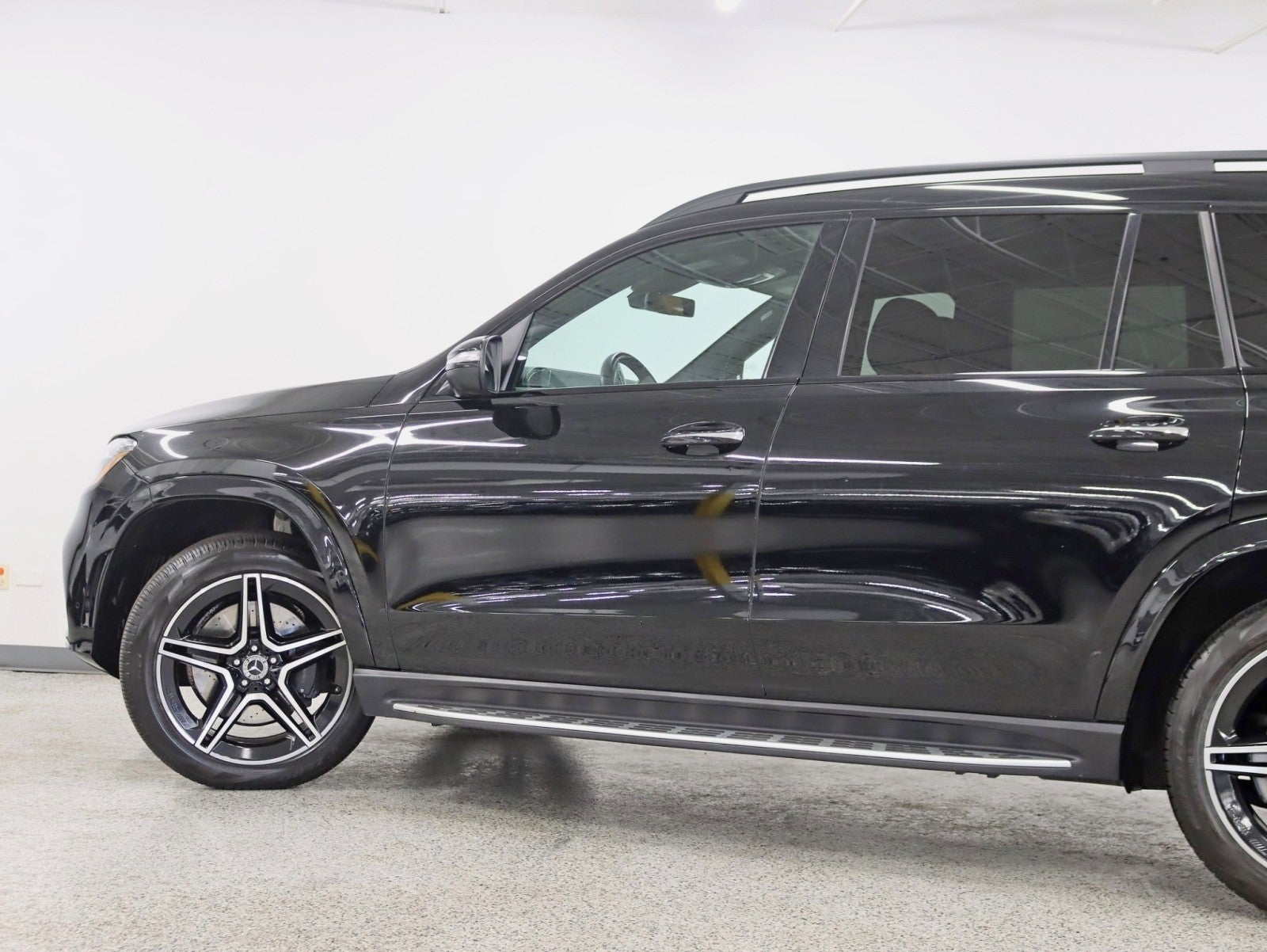 2021 Mercedes-Benz GLS 580 4MATIC® Rare V8 Driver Assist Pkg Night Pkg Pano Bucker Seats Fully Loaded